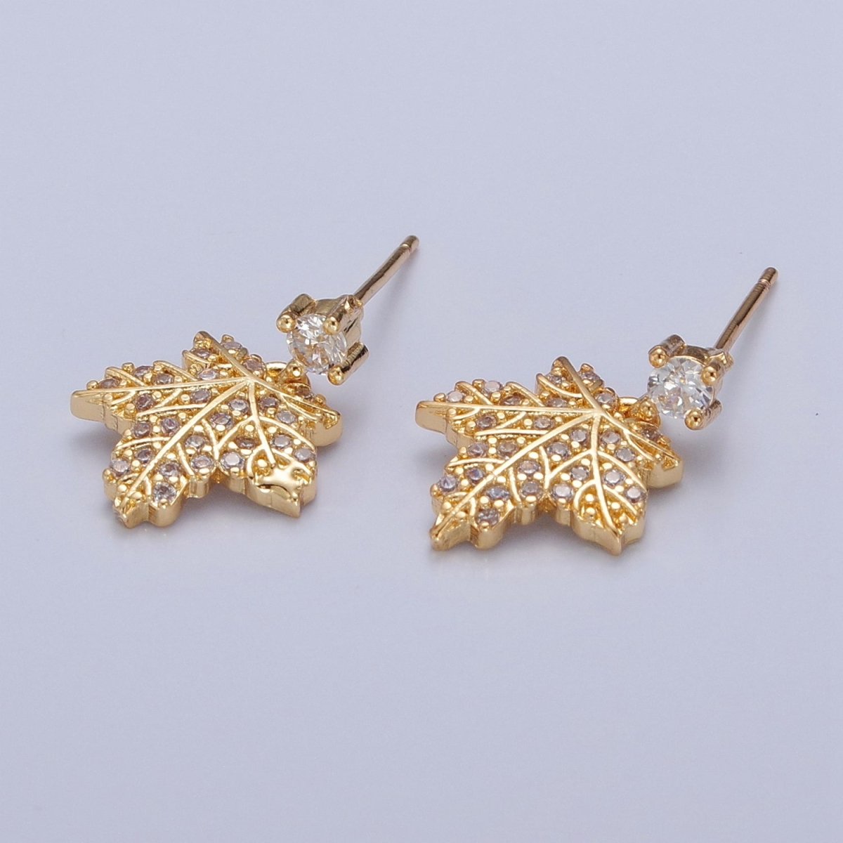 Gold Maple Leaf Stud Earring T-401 - DLUXCA