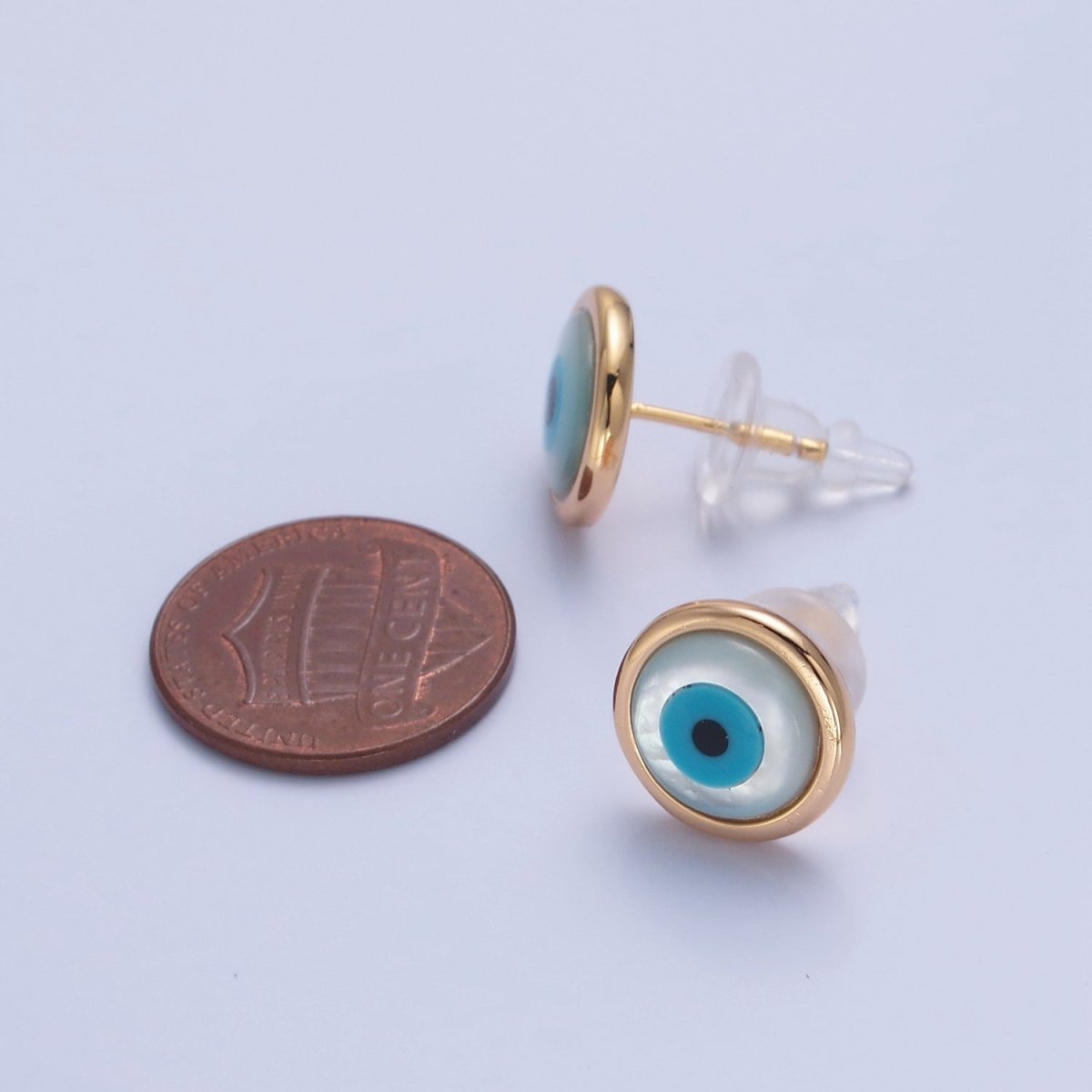 Gold Shell Pearl Round Evil Eye Stud Earring T-466 - DLUXCA