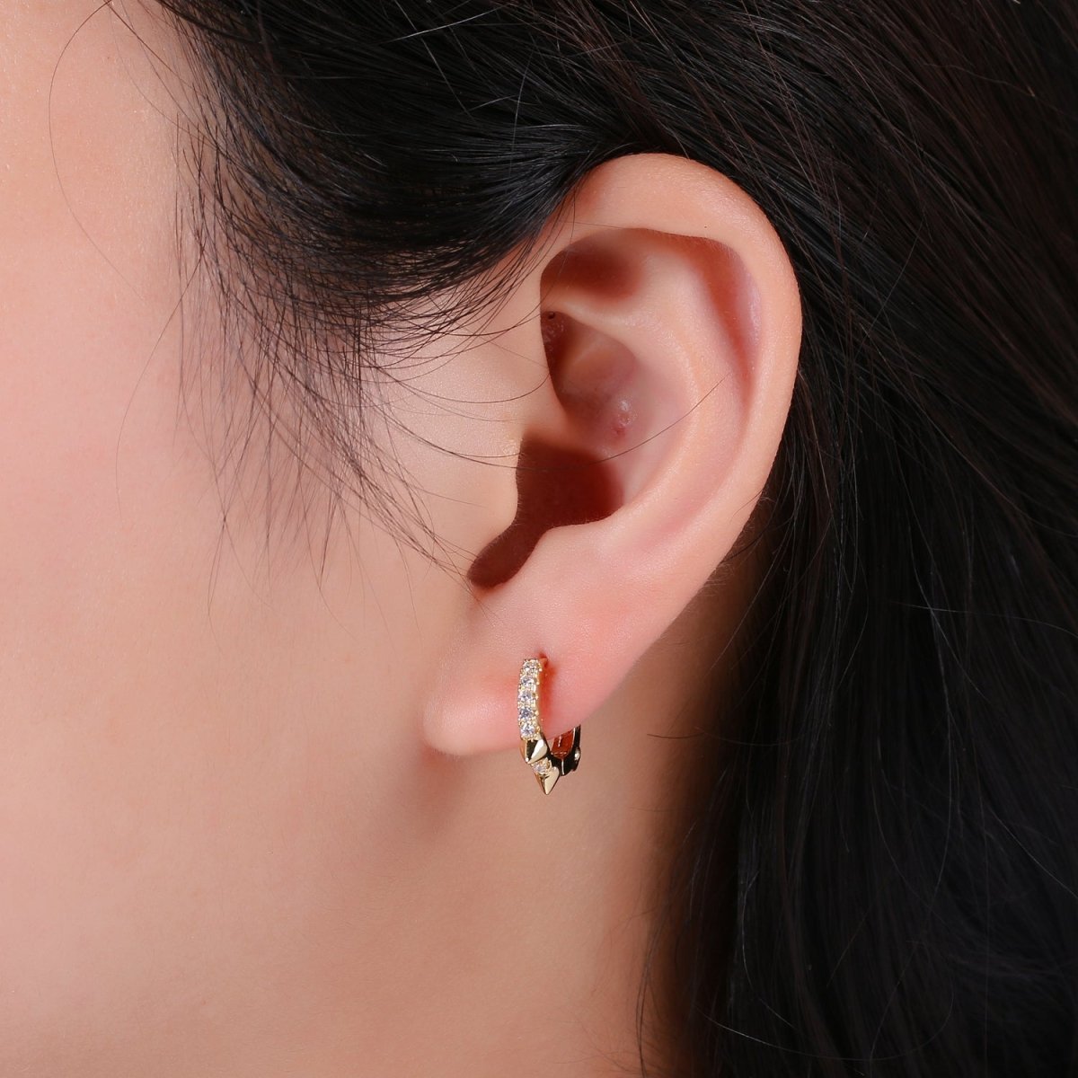 Gold Spike hoops, Tiny Spike Earrings, hoop spike earrings, mini hoops, mini earrings, minimalist earrings, huggie hoops, Dainty hoops P-050 - DLUXCA