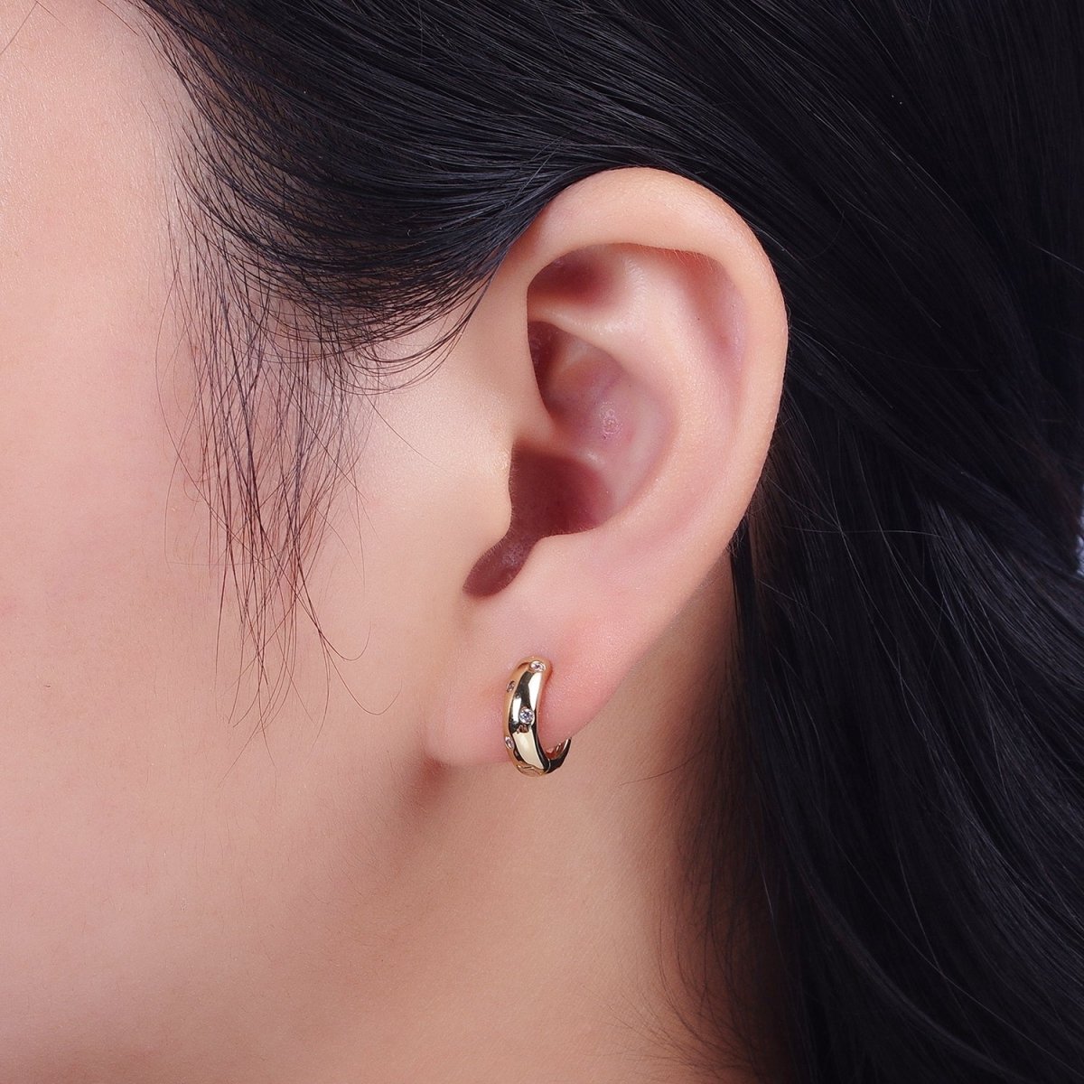 Gold Spot Dotted Round Cubic Zirconia Huggie Hoop Earrings | Y-059 - DLUXCA