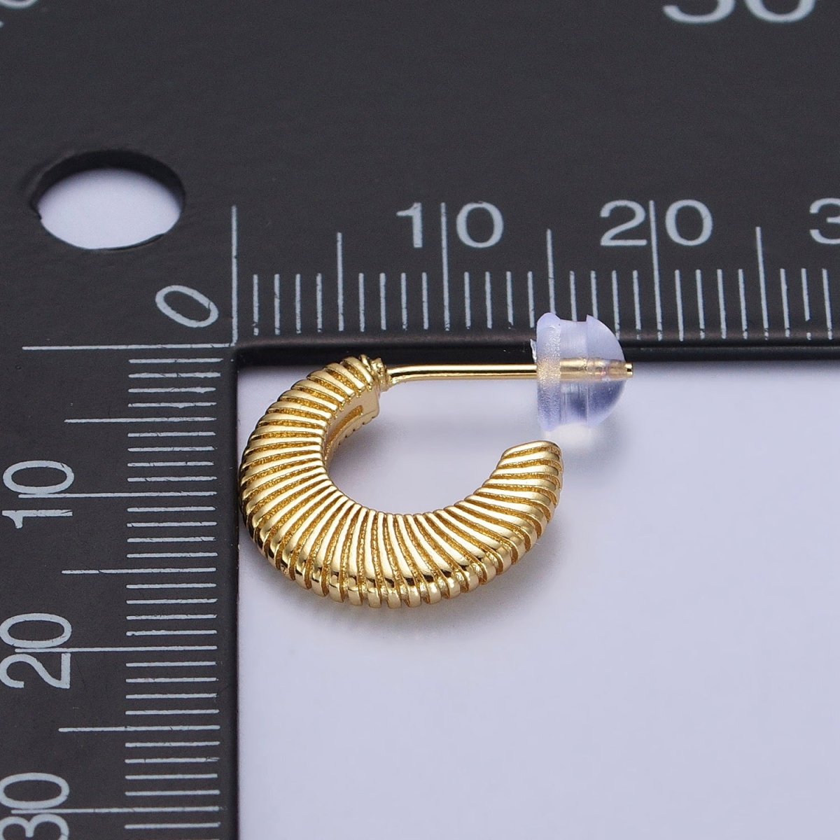 Gold Thin Textured C Shaped 15mm, 20mm, 24.5mm Hoops Earrings | Y-096 - DLUXCA