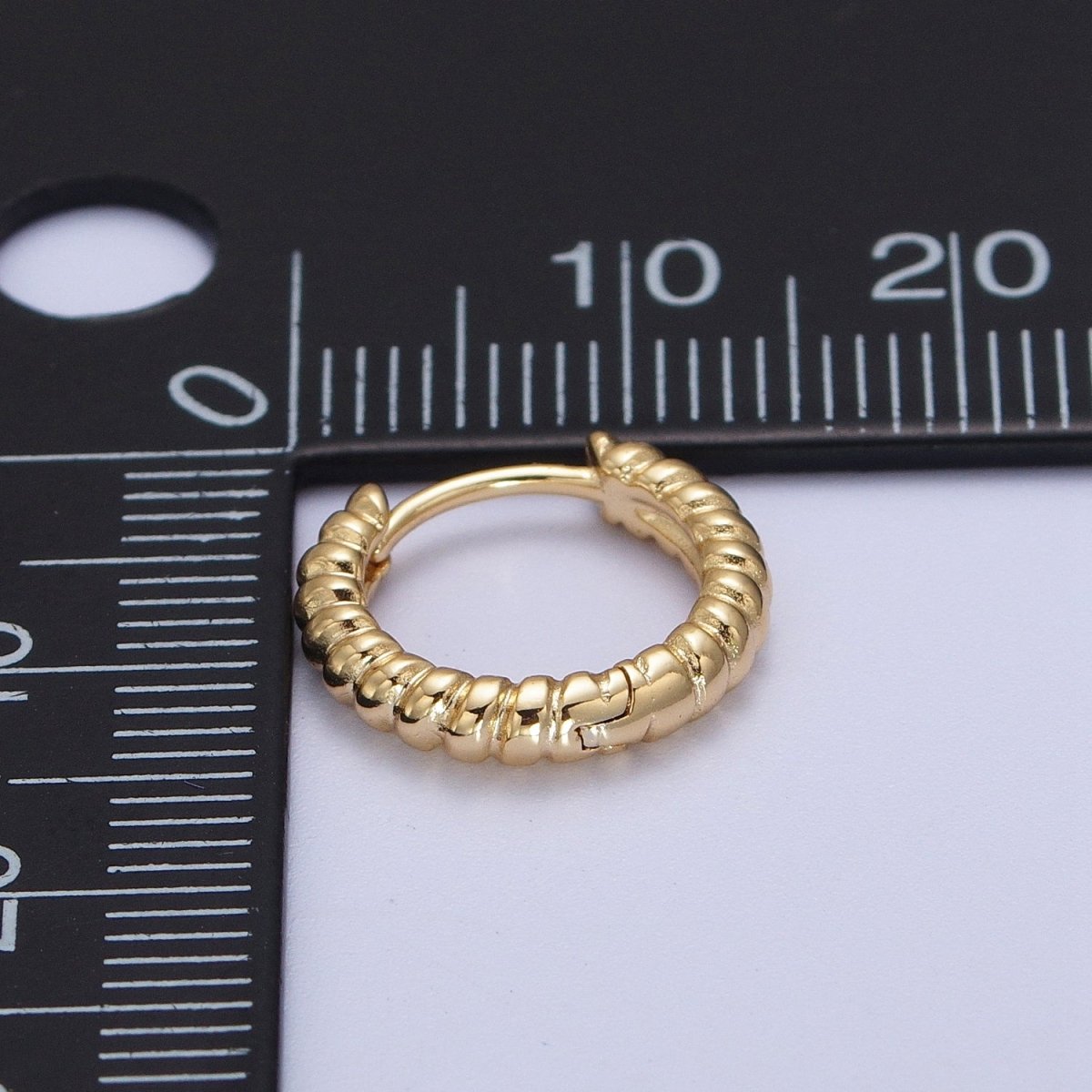 Gold Twisted Croissant 14mm Huggie Minimalist Earrings | V-016 - DLUXCA