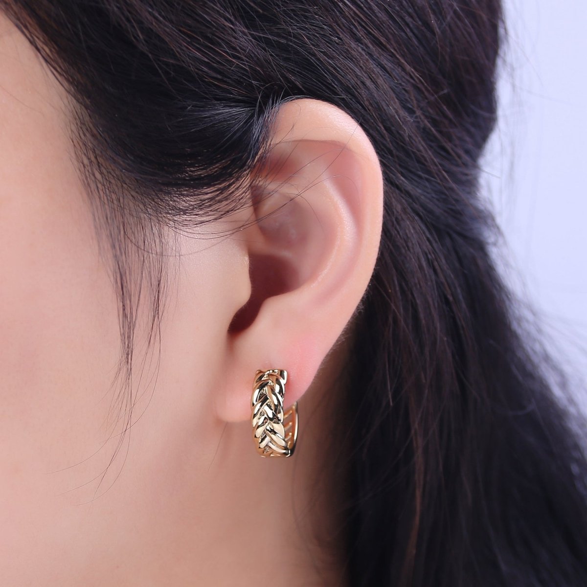 Gold Weave Hoop Earrings •Basic Statement Earrings • Thick hoops • Bold Minimal Earrings • Gold hoop Earrings Wholesale Jewelry T-286 - DLUXCA