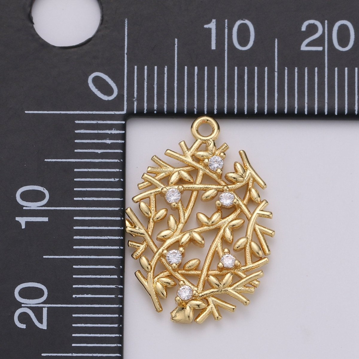 Gold Wreath Charm Olive branch charms Laurel Leaf Wreath Charms Wreath Pendants in Gold Filled D-673 - DLUXCA