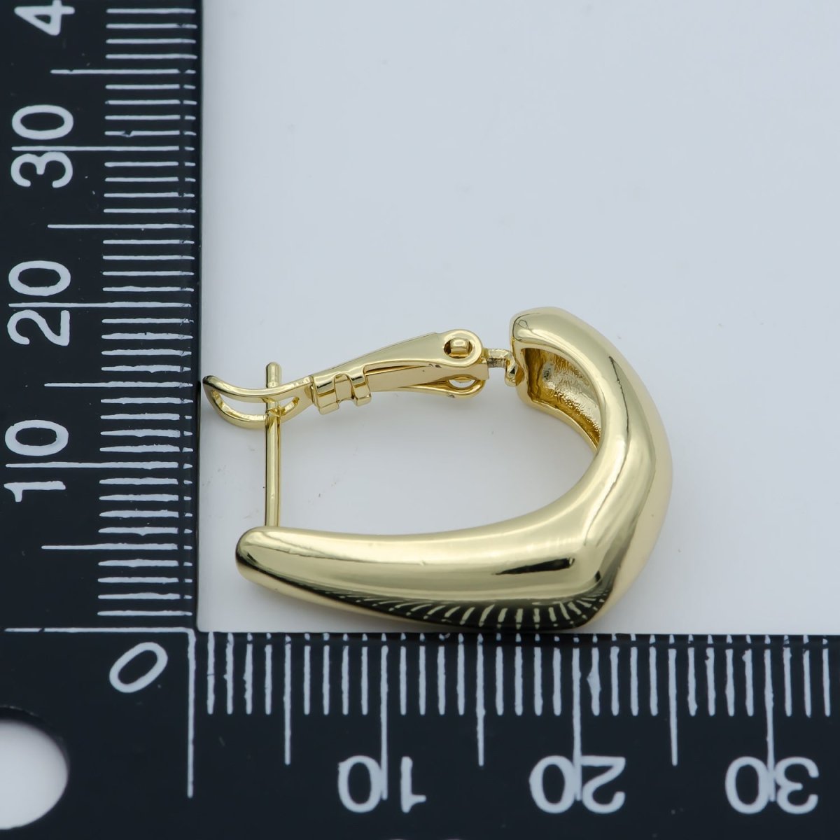 Golden L Letter Shape Huggies Earrings, Gold Filled Alphabet Geometric Daily Wear Earring Jewelry P-258 - DLUXCA
