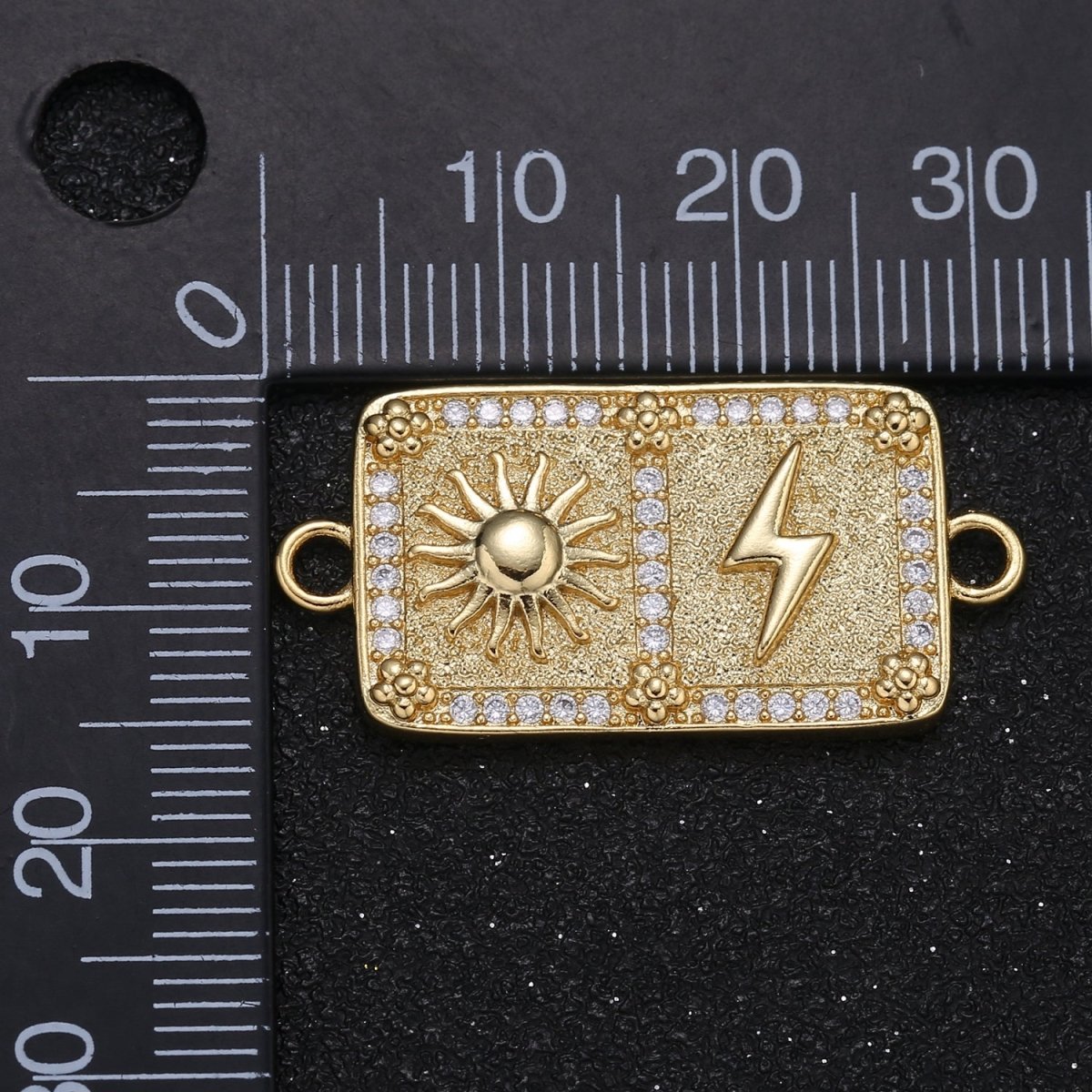 Golden Micro Pave Sun and Storm CZ Nature Burst Sun and Thunder Micro Pave Connectors Supply Component GP-034 - DLUXCA