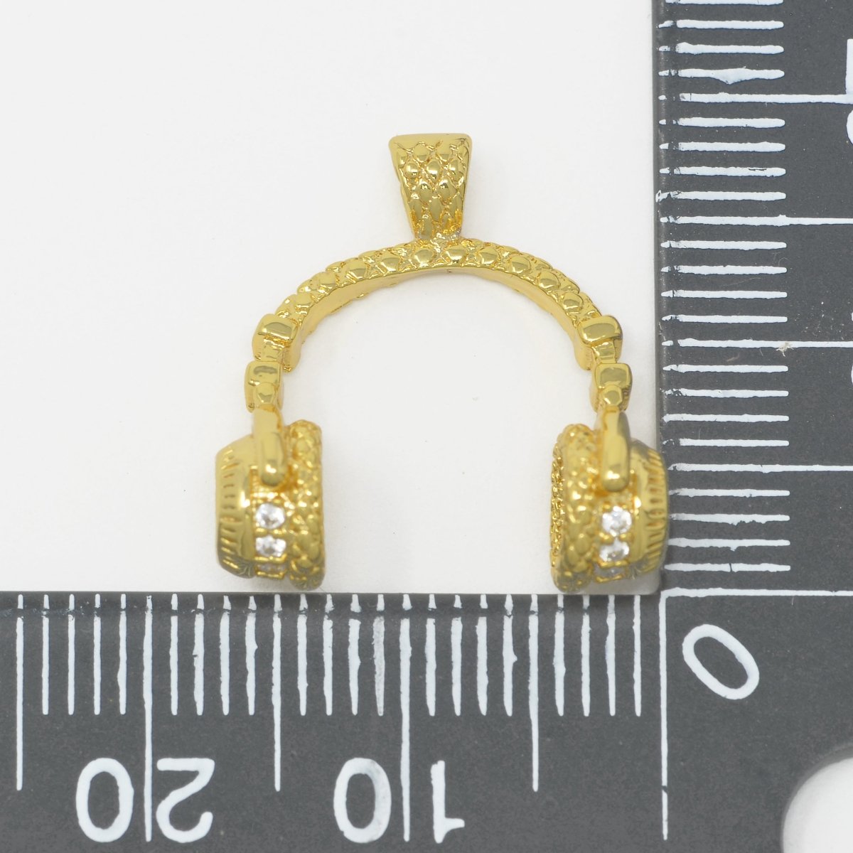 Headphone Gold Filled Pendants J-897 - DLUXCA