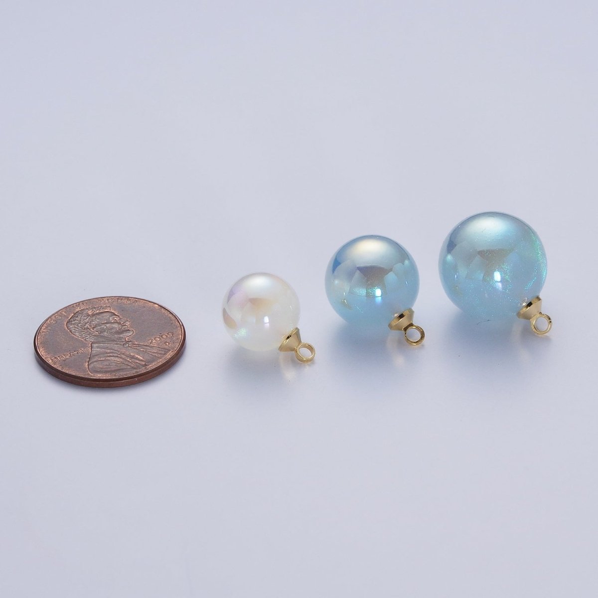 Iridescent Sparkly Blue & White Pearl Round Charm Pendant For Jewelry Making P-1558~P-1562 - DLUXCA