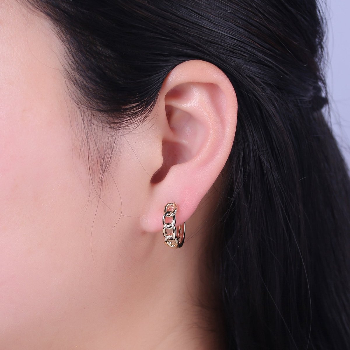 Medium Curb Chain Link Hoop Earring in 14k Gold Filled Jewelry Everyday Earring V-151 - DLUXCA