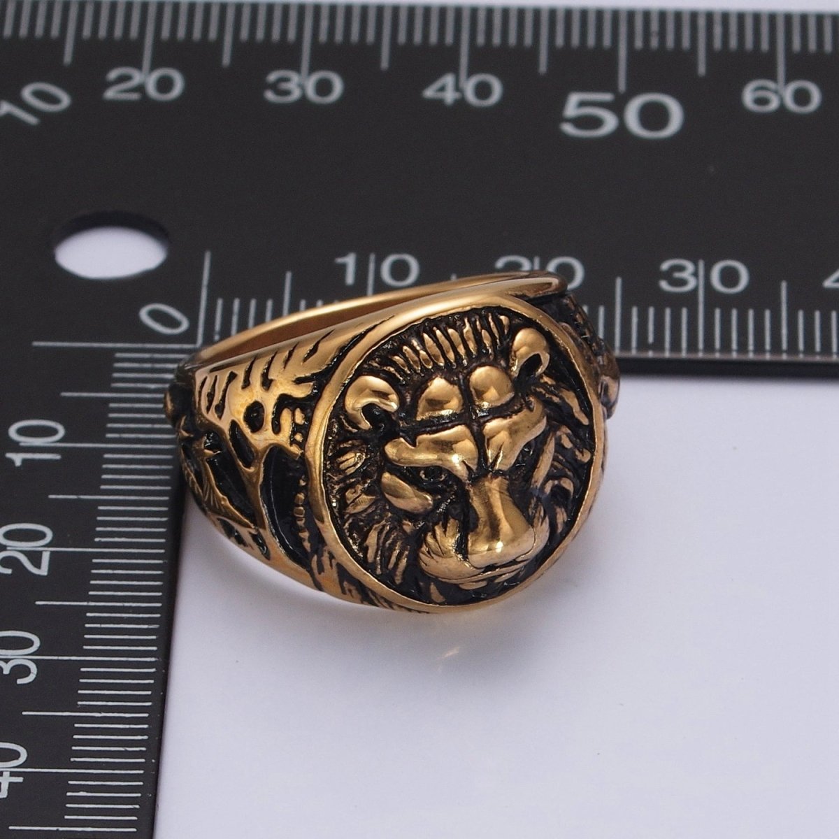 Men's Vintage Stainless Steel Ring Lion Head Shield Biker Gold / Silver Band Men Jewelry S-049 S-050 S-051 S-052 - DLUXCA