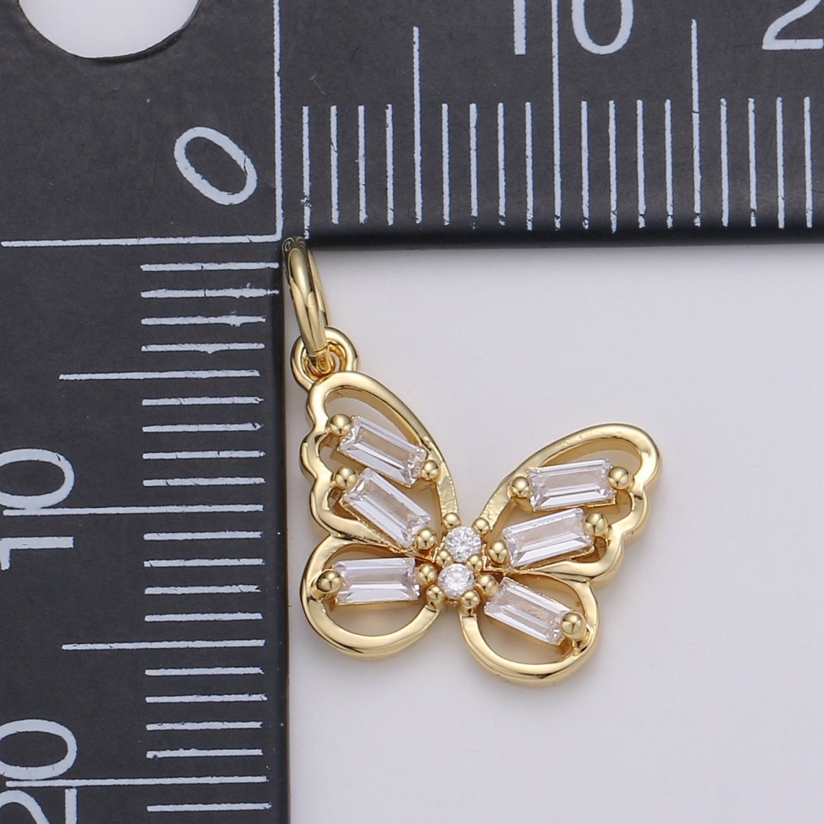 Mini 24k Gold Filled Butterfly Charm E-006 - DLUXCA