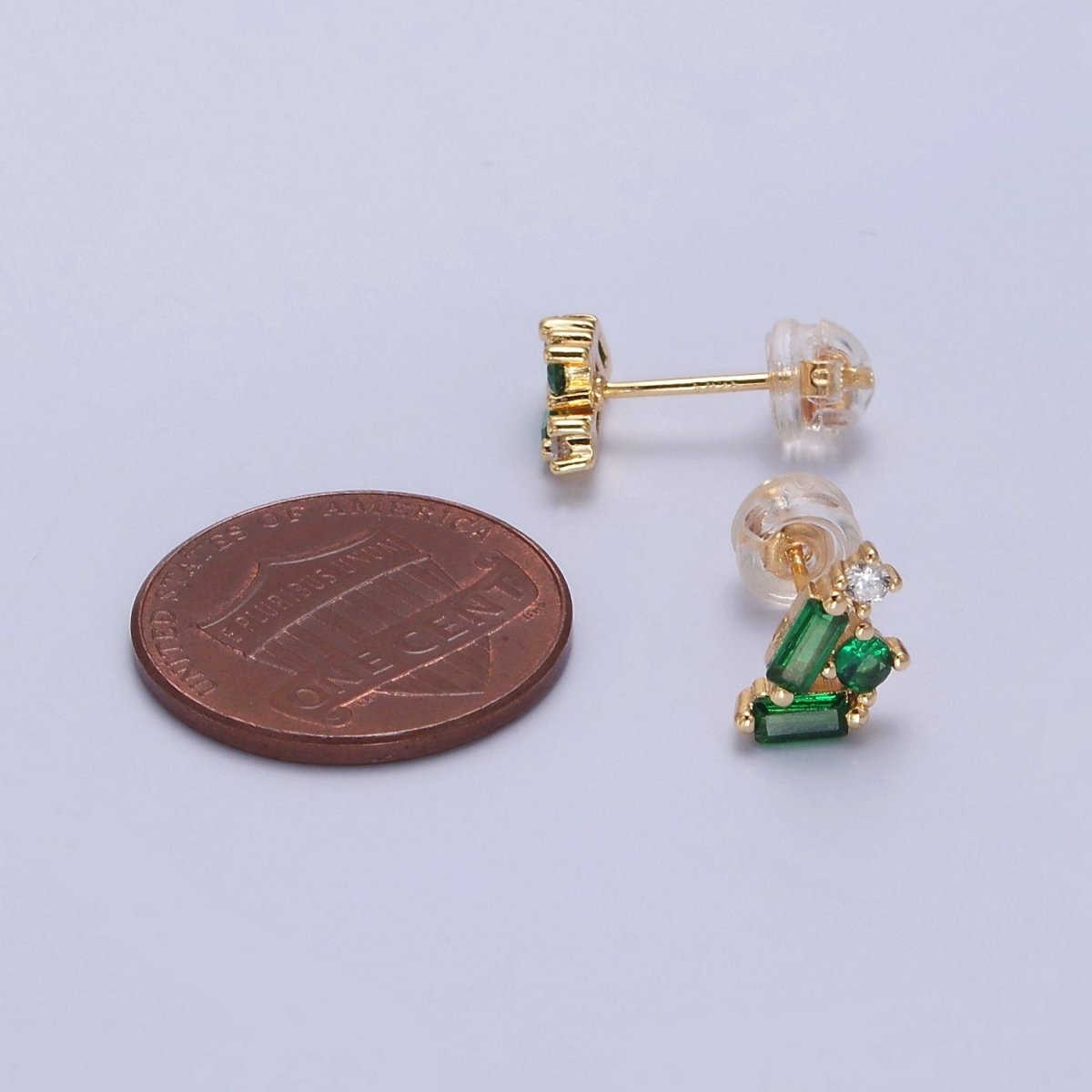 Mini Emerald Green Cz Stone Stud Earring T-384 - DLUXCA