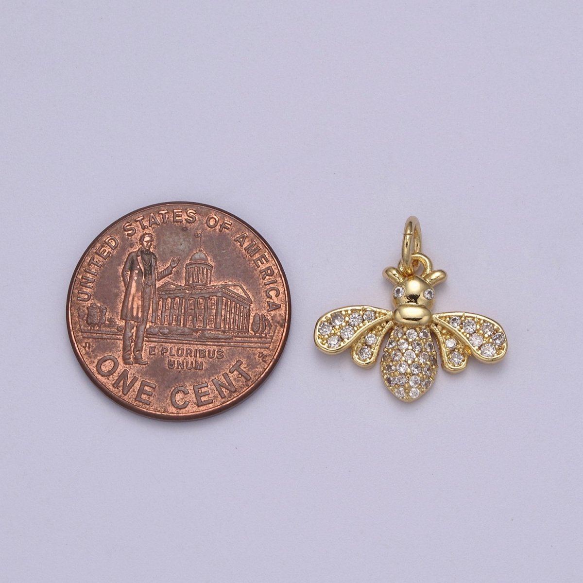 Mini gold bee pendant 14k gold Filled queen honey bee Charm Best Friend Minimalist Layering Necklaces N-388 - DLUXCA