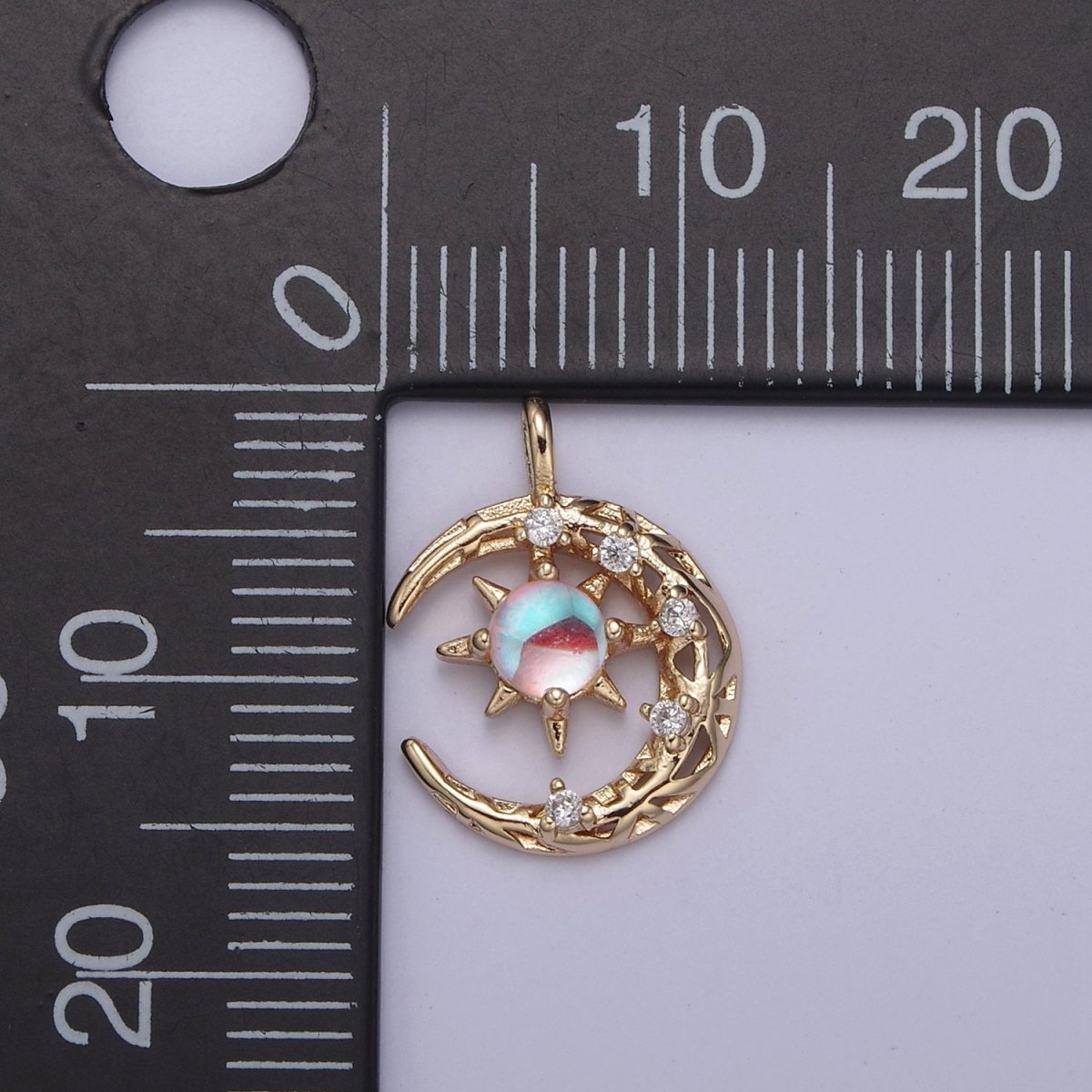 Celestial White Moonstone Moon & Rainbow Moonstone Necklace 2024 in 14K Gold Fill