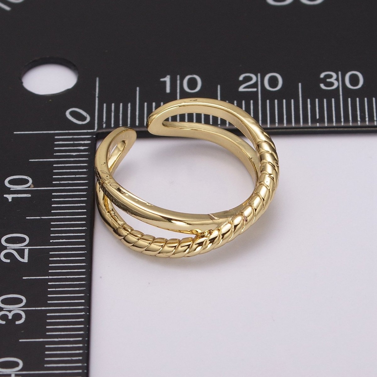Minimalist Dainty Crossed X Twisted Rope Double Band Adjustable Gold Ring U-125 - DLUXCA