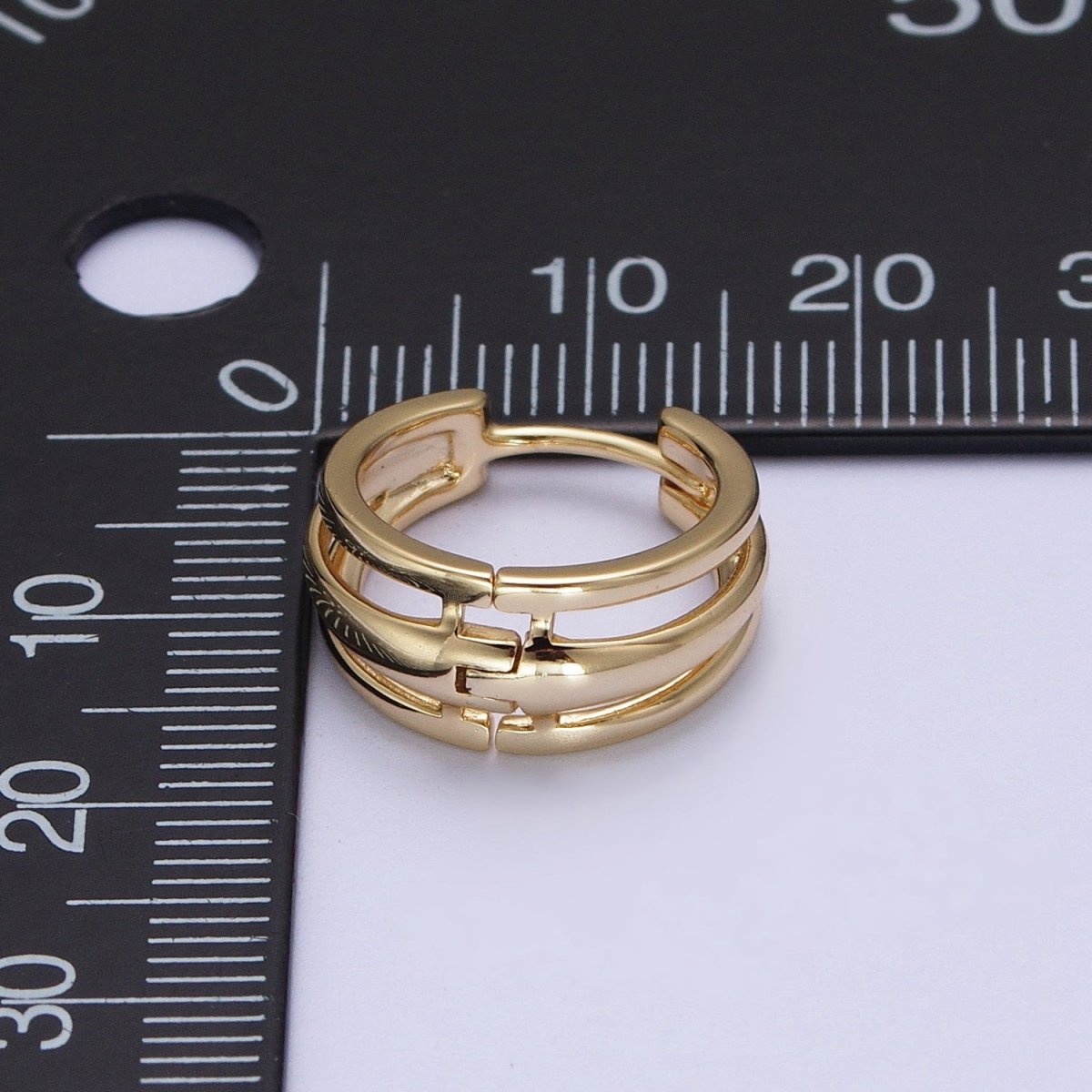 Minimalist Triple Bar Gold Huggie Hoop Geometric Earrings | Y-009 - DLUXCA