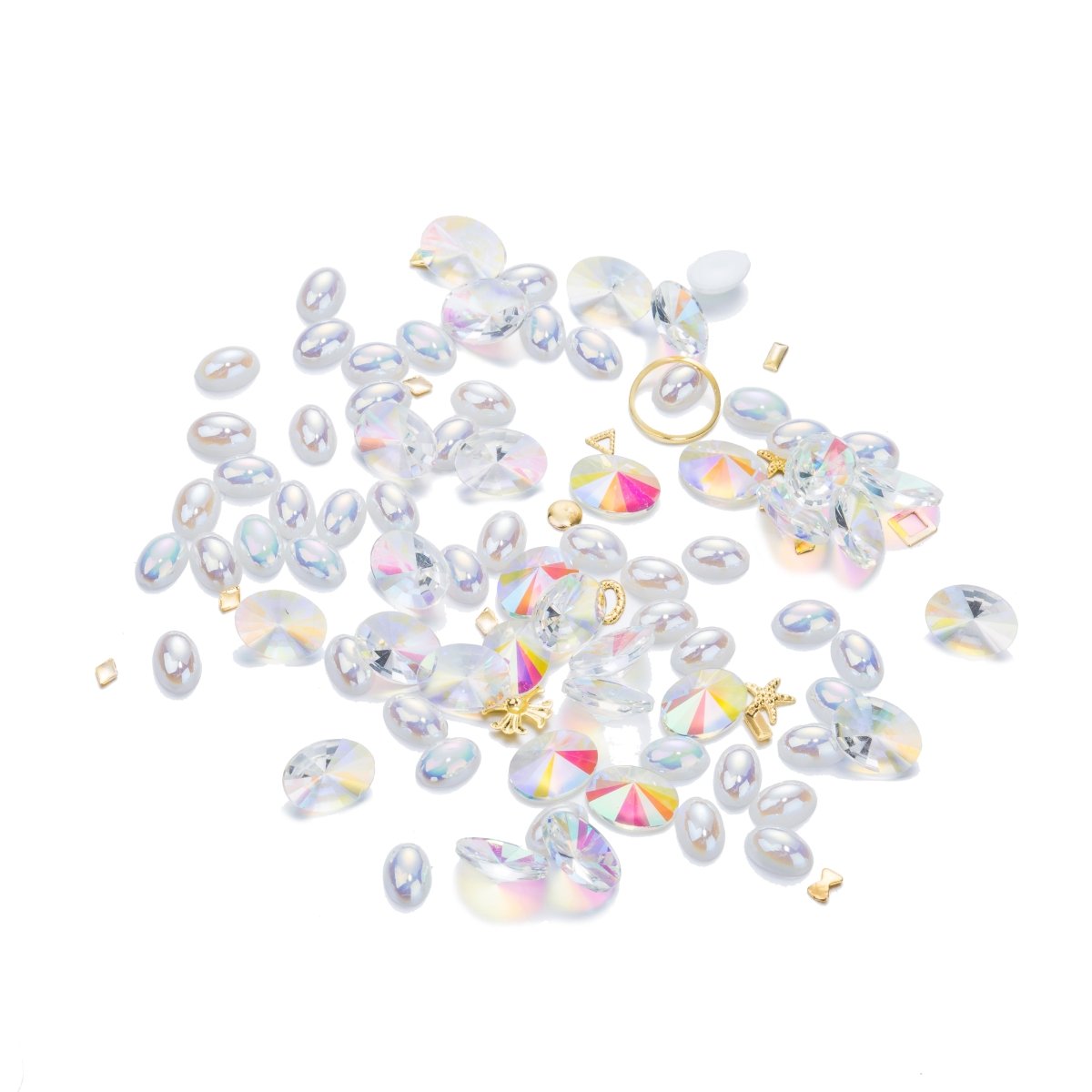 Mixed Crystal and Water Pearl - Oval Cut Crystal AB size 6 mm and Water Pearl Flatback size 6 mm - DLUXCA