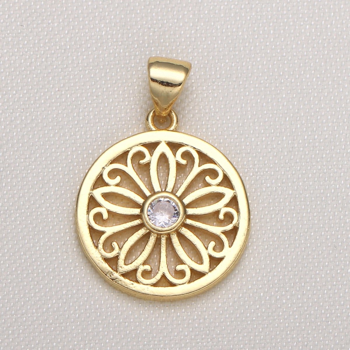 Mono Crystal Plain Gold Daisy Flower Ornament in Circle Charm CZ Gold Plated Floral Charm Pendant GP-582 - DLUXCA