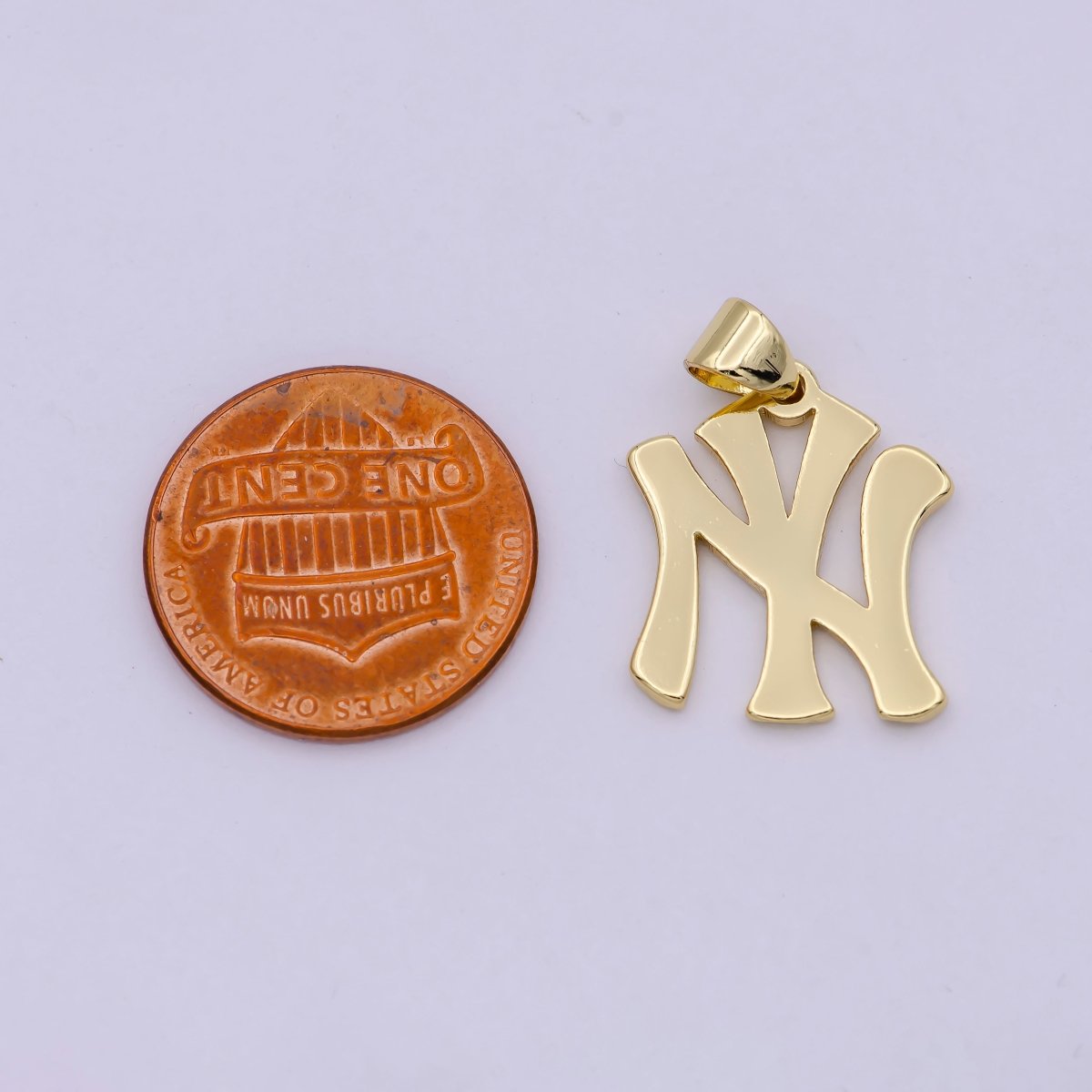 Yankees charm hotsell