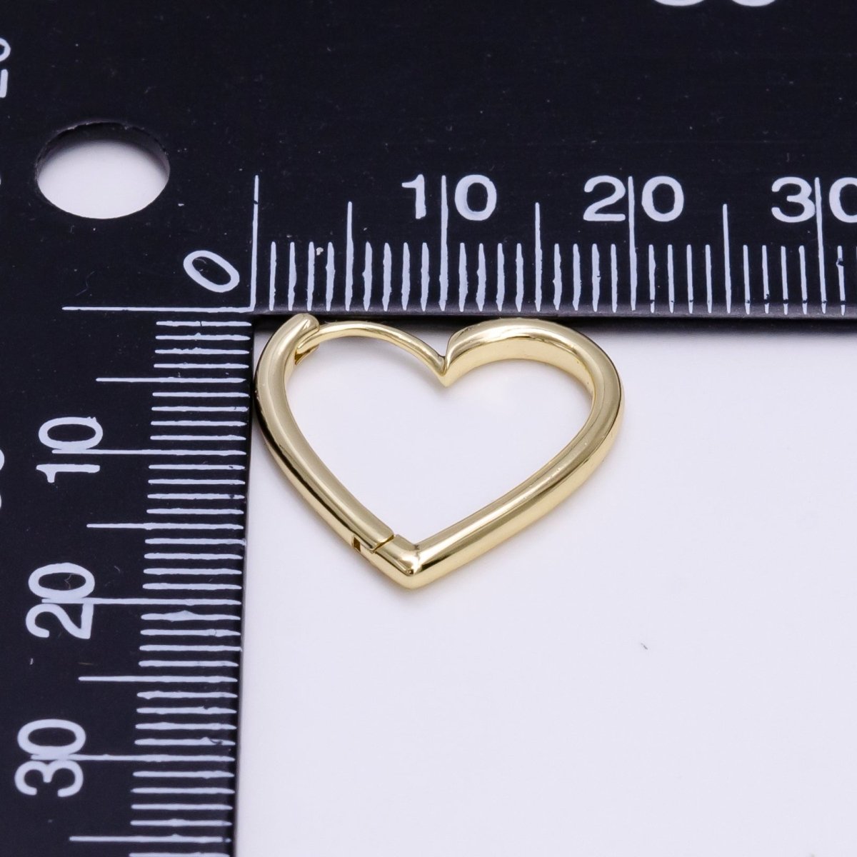 OS 14K Gold Filled 20mm Minimalist Heart Huggie Hoop Earrings | AE784 - DLUXCA