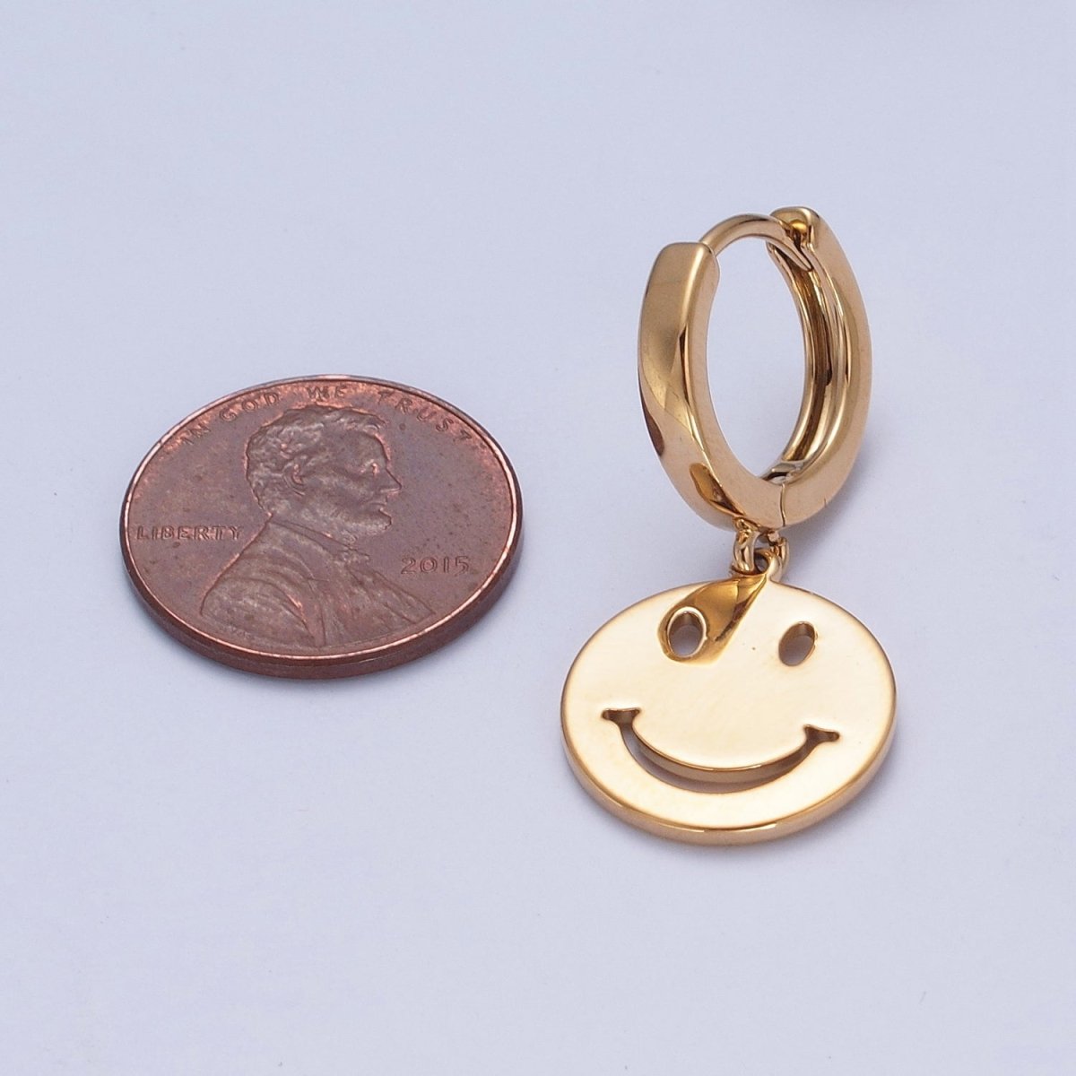 OS 24K Gold Filled Minimalist Smiley Face Coin Charm Dangle Huggie Hoop Earrings Q-455 - DLUXCA