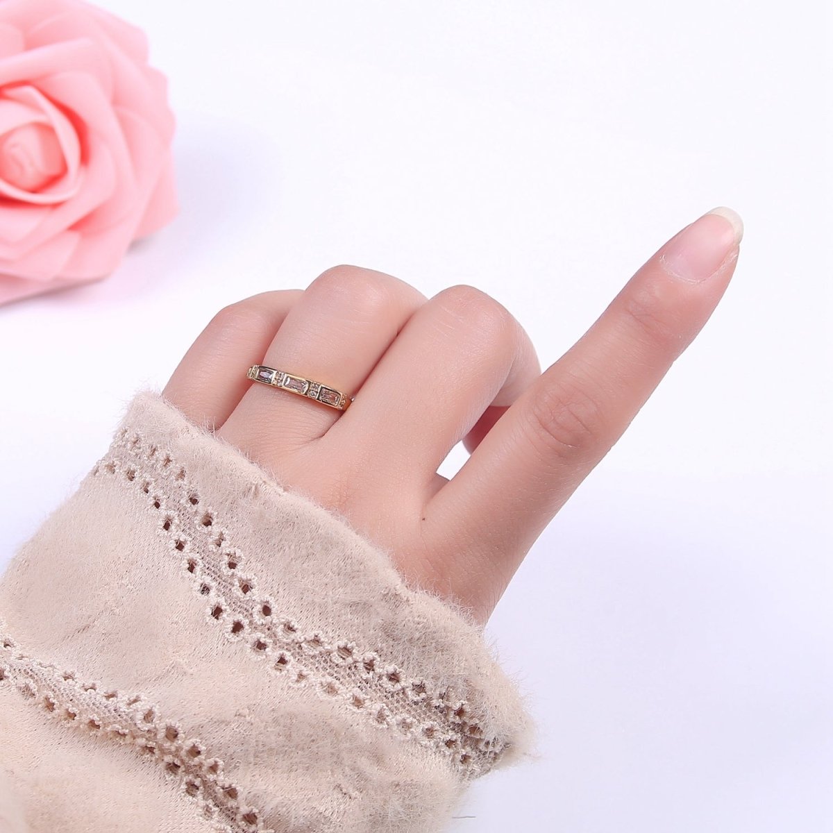 OS Dainty Gold band crystal ring stackable ring minimalist Jewelry feminine ring Adjustable S-453 - DLUXCA