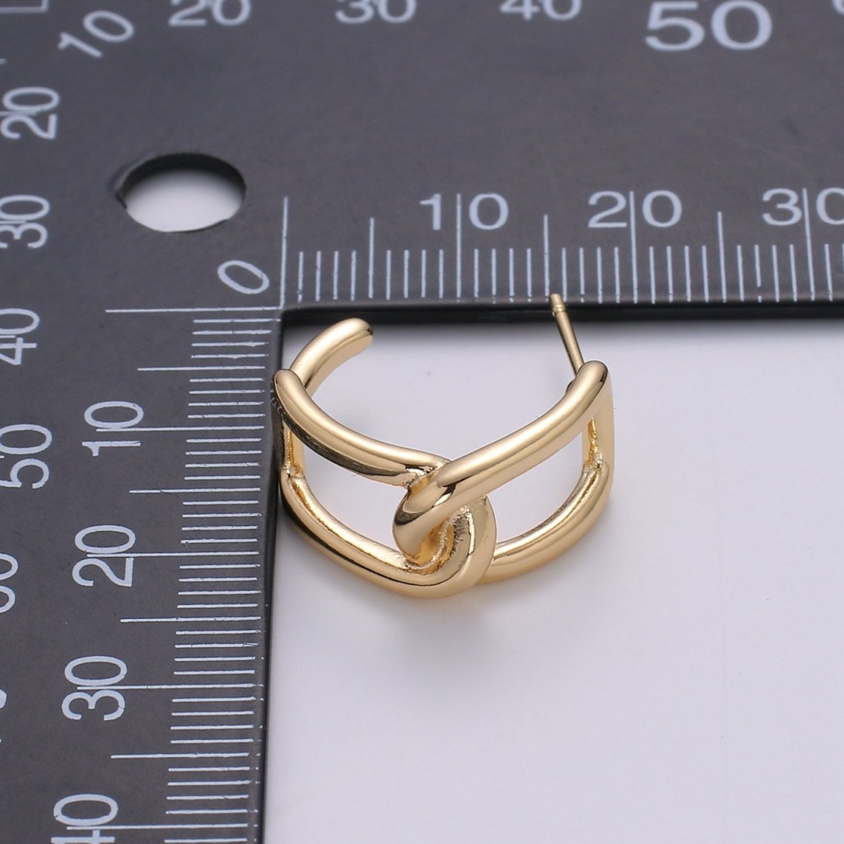 OS Golden Tangled Square Studs Earring Plain Gold Tangled Geometric Shapes Earring Jewelry GP-1025 - DLUXCA