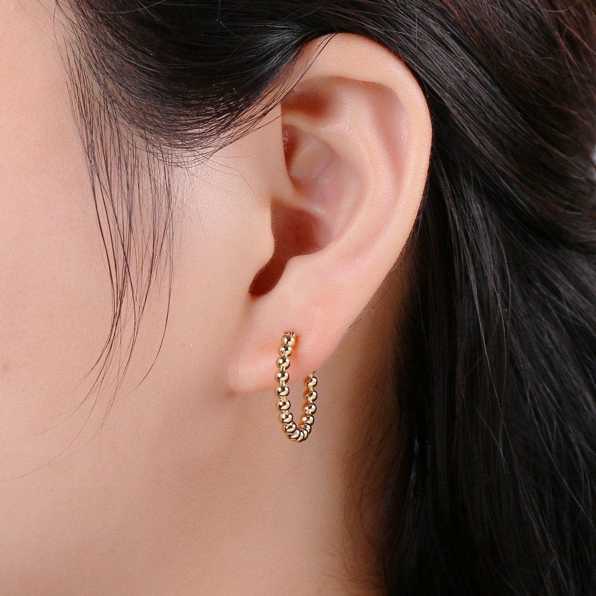OS Small Beaded Huggie Hoop Earrings 20mm Hoop Earring Gold Vermeil Q-319 - DLUXCA