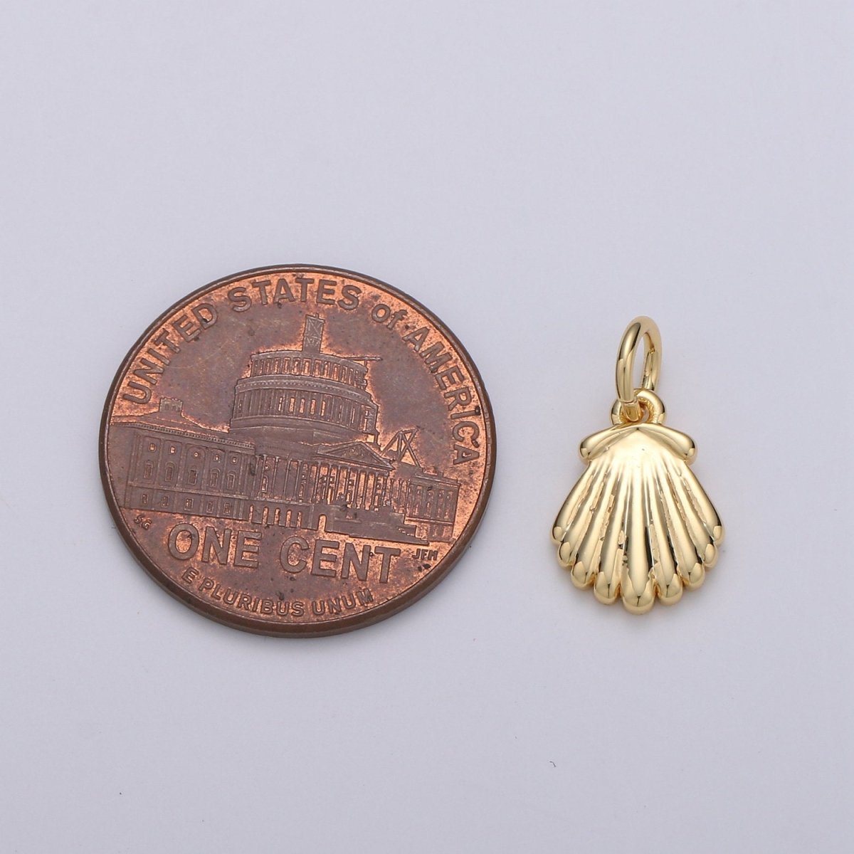 OS Tiny Shell Charm Gold Sea Shell Pendant for Bracelet Earring Necklace Component D-588 - DLUXCA