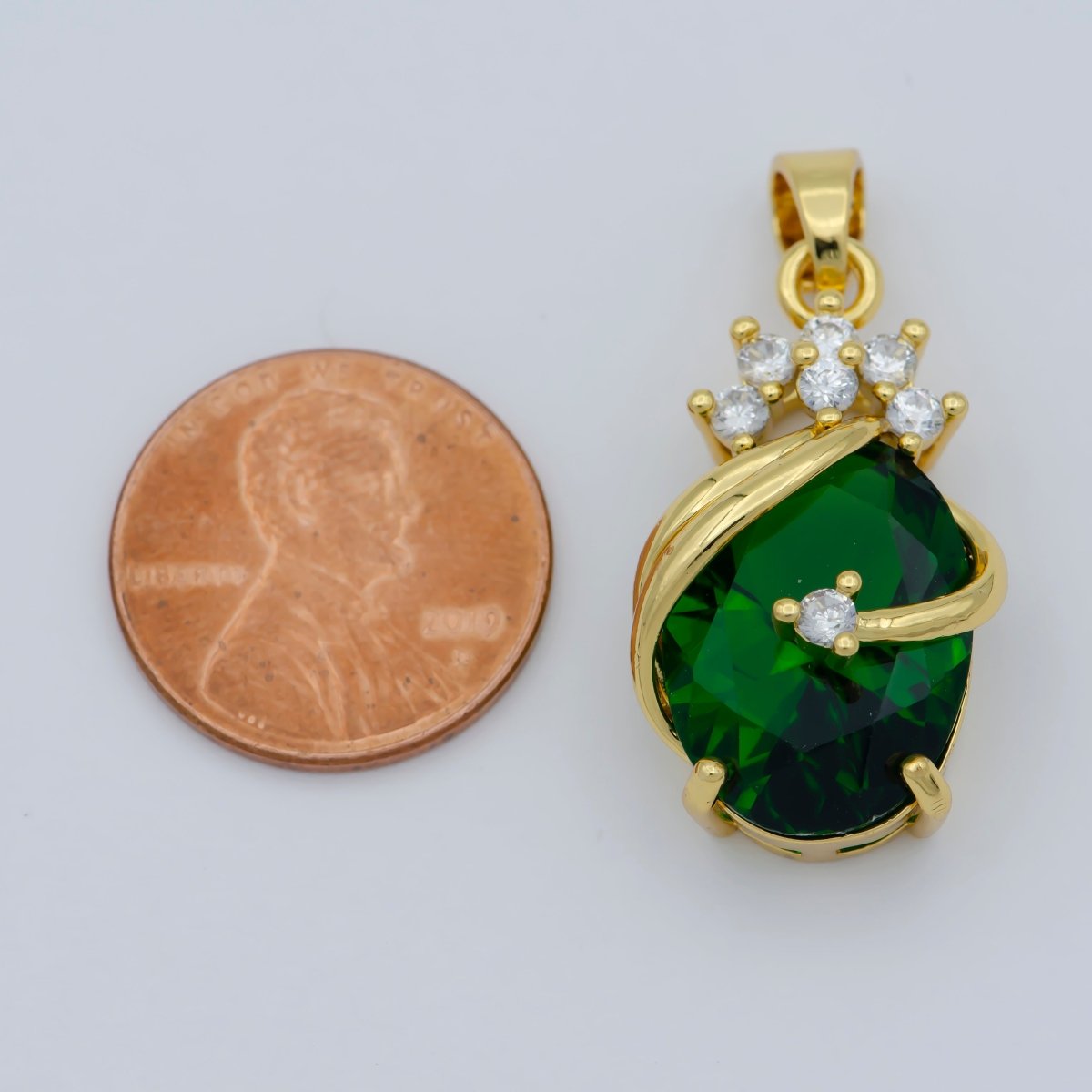 Pear Shape Emerald Pendant 24K Yellow Gold Filled Charm Necklace Green Emerald Necklace For Ladies, Layering May Birthstone Jewelry I-054 - DLUXCA