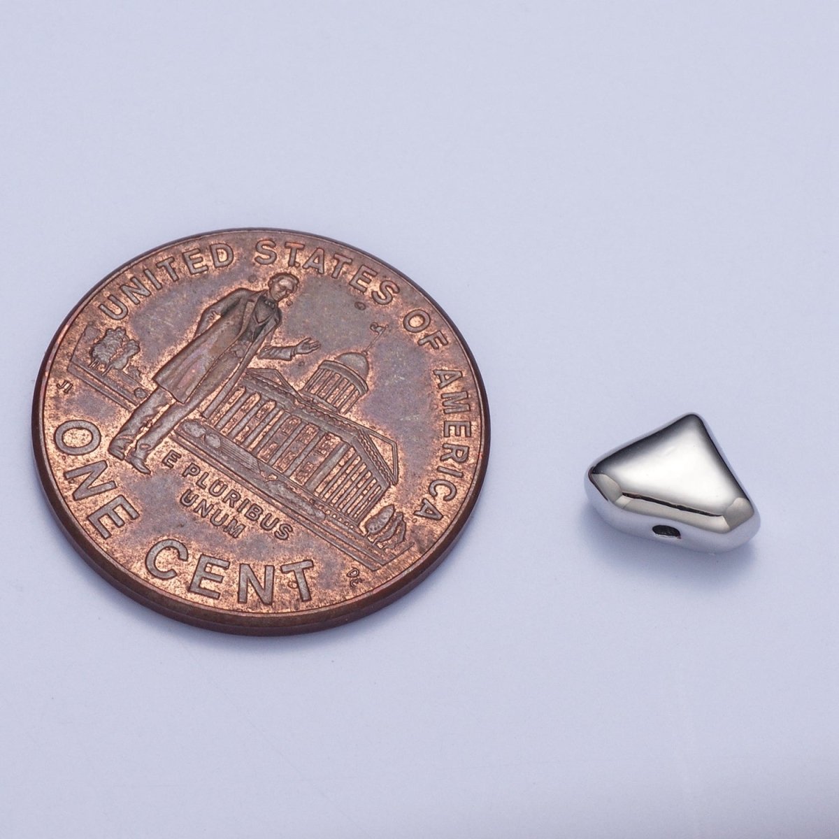 Pieces Pack 5.4mm Mini Triangle Spacer Beads Jewelry Component in Gold & Silver B-070 B-074 - DLUXCA