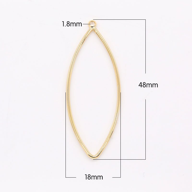 Plain Gold Sharp Angle Oval Charm, Golden Plain Geometric Shape Charm Pendant GP-182 - DLUXCA