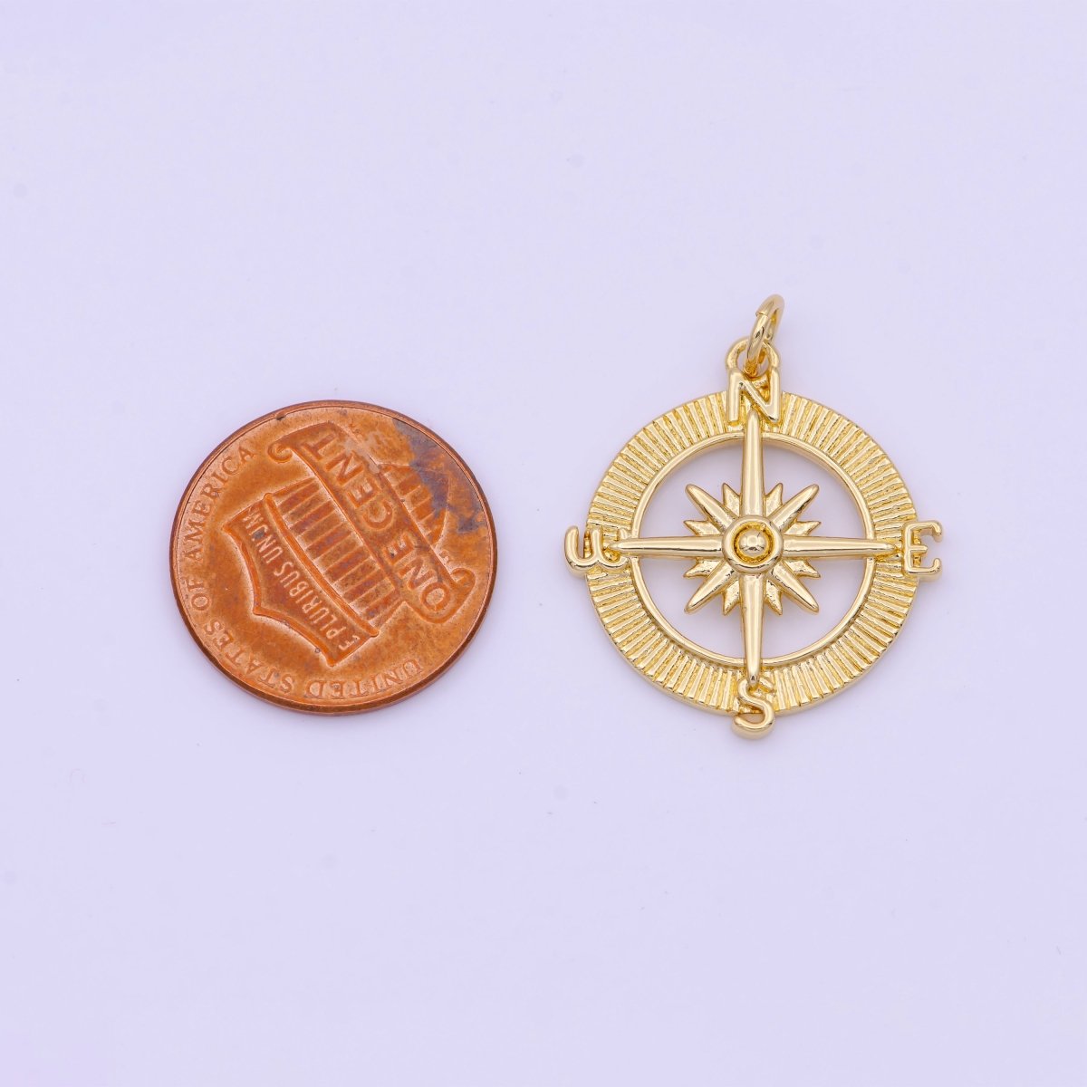 Round Open Compass Star Textured Line Gold Charm | D-573 - DLUXCA