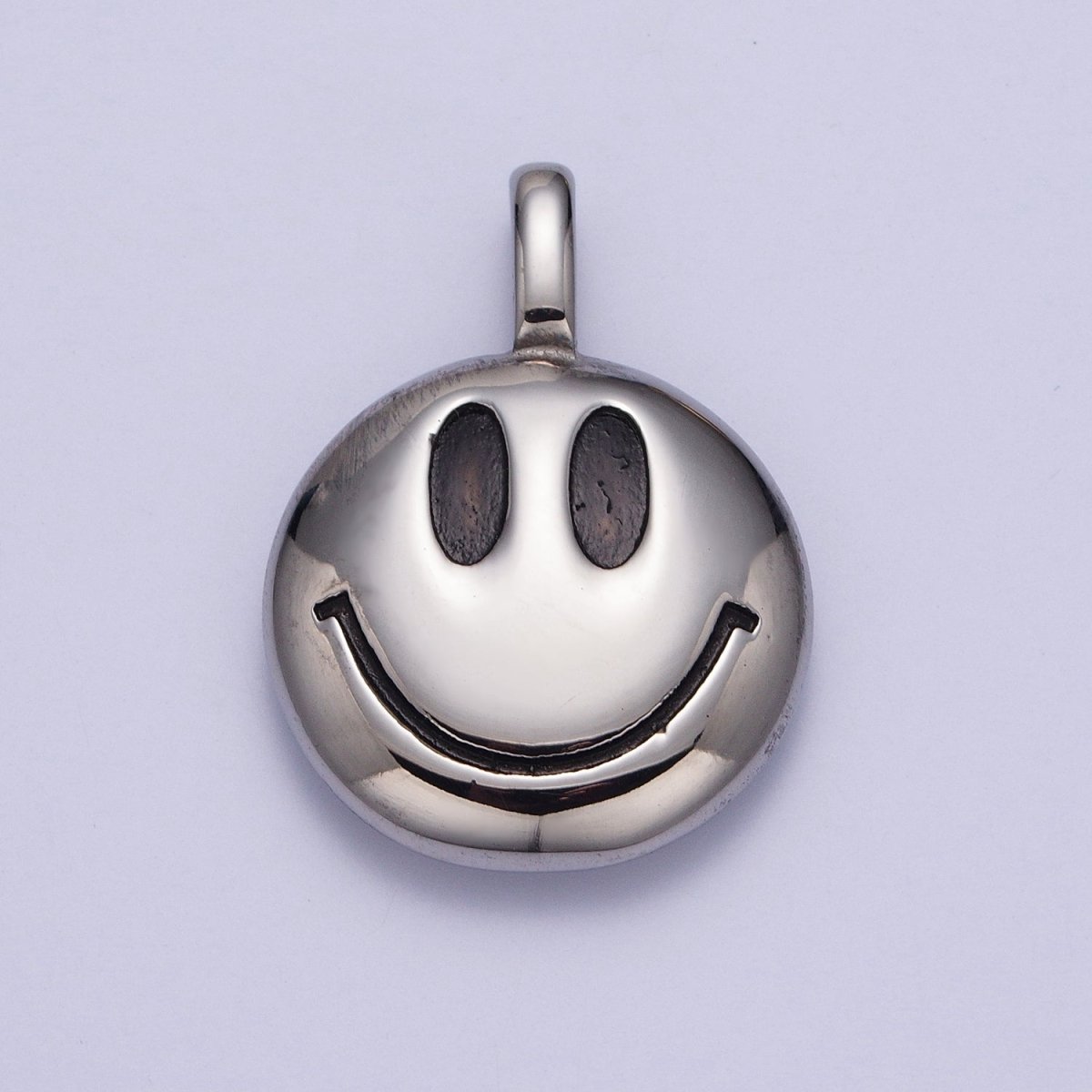 Round Smiley Face Stainless Steel Charm Pendant in Gold & Silver | X-661 X-662 - DLUXCA