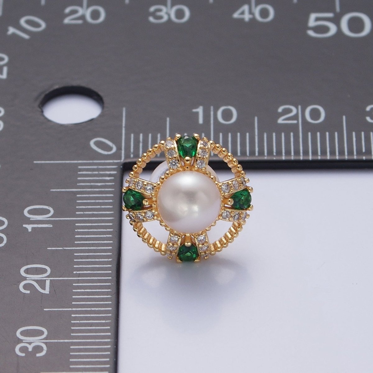 Round White Pearl Stud Earring with Gold Green Pave Round Earring for Wedding Jewelry T-533 - DLUXCA