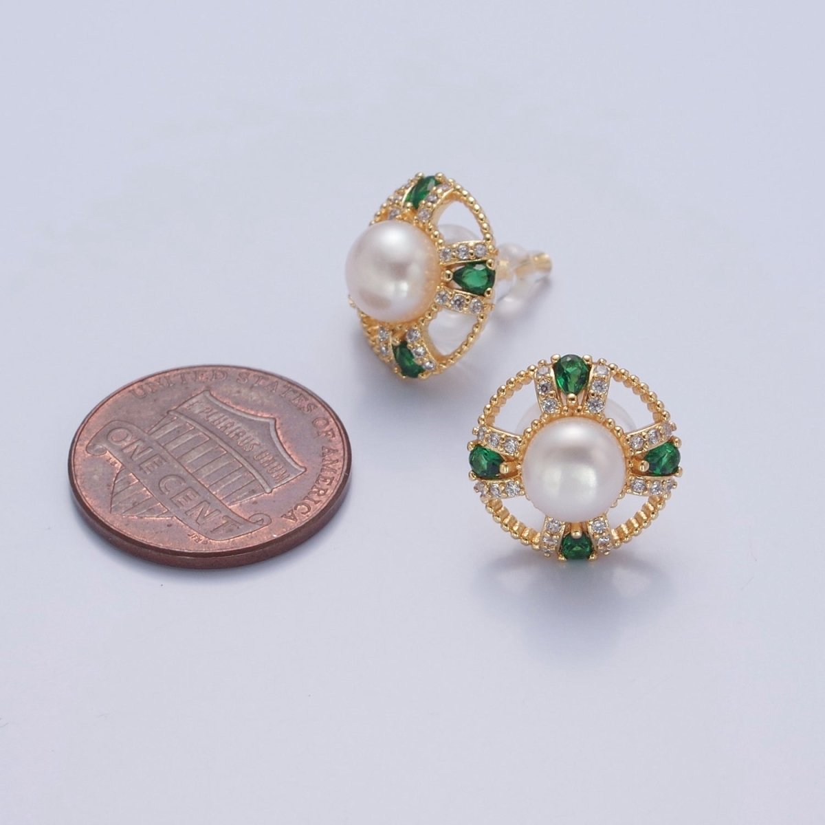 Round White Pearl Stud Earring with Gold Green Pave Round Earring for Wedding Jewelry T-533 - DLUXCA