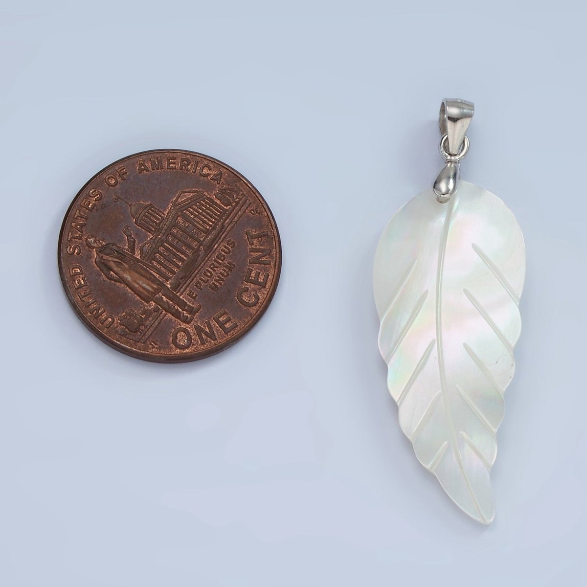 S925 Sterling Silver Shell Pearl Feather Leaf Pendant | SL-465 - DLUXCA