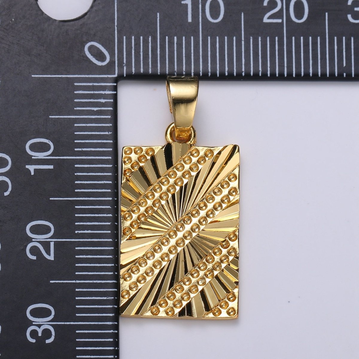 Simple Gold Filled Rectangle Pendants J-101 - DLUXCA