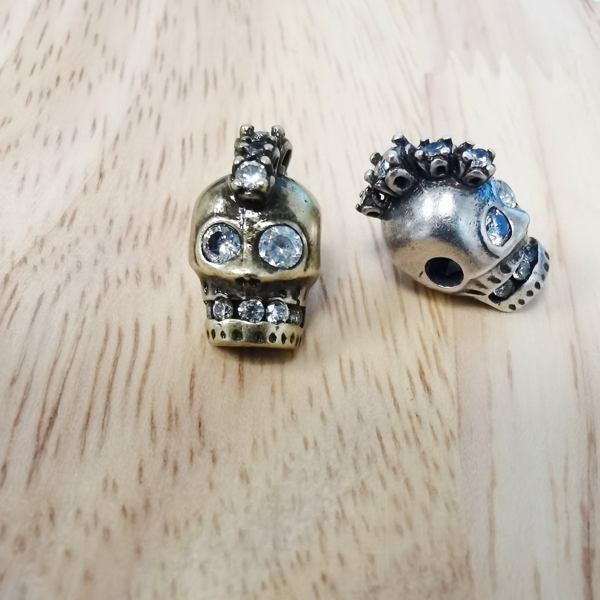 Skull Halloween Scary Head Ghost Soul Crystal DIY Craft Cubic Zirconia Bracelet Charm Bead Findings Connector for Jewelry Making B-251 - DLUXCA