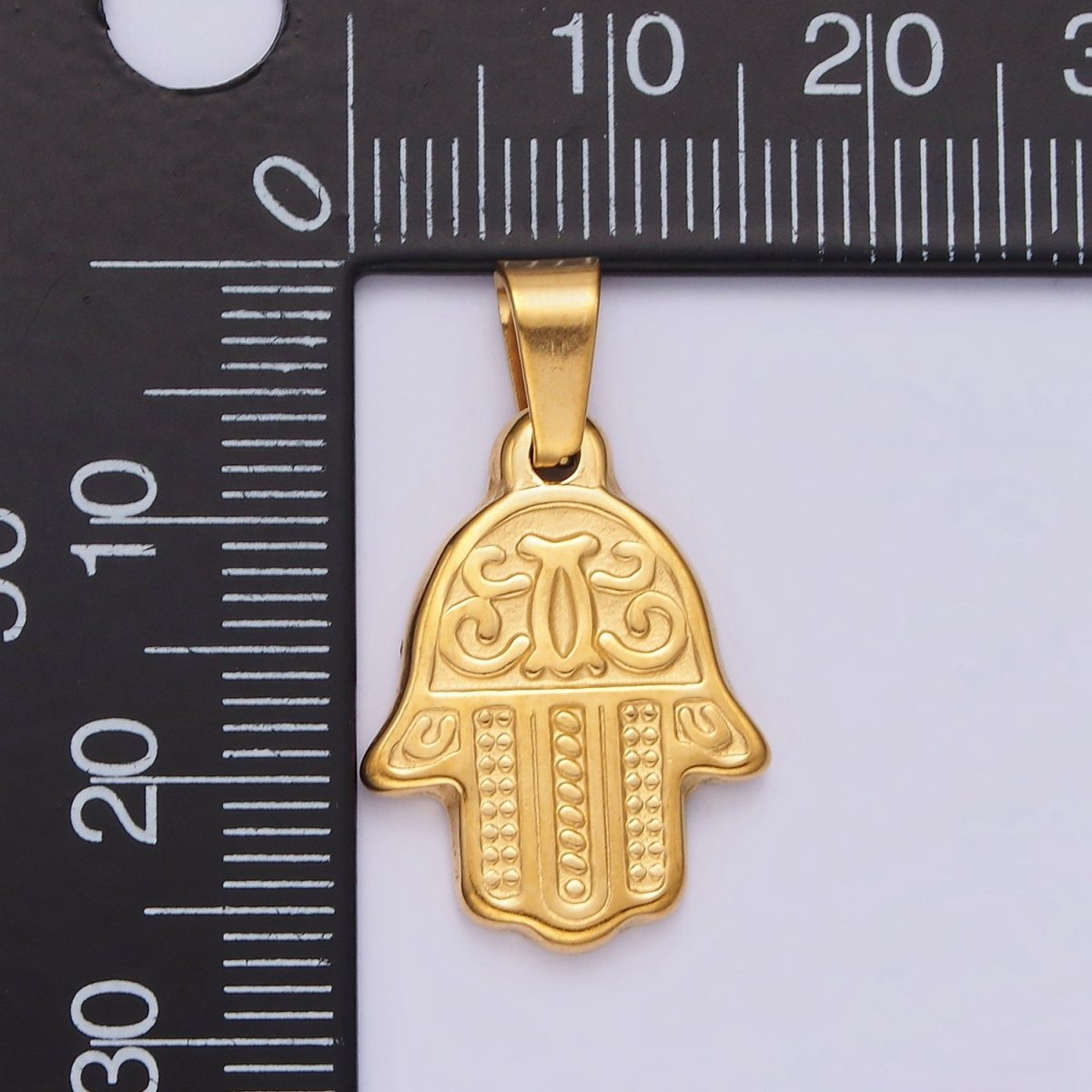 Stainless Steel 25.5mm Artisan Hamsa Hand Pendant | P-801 - DLUXCA