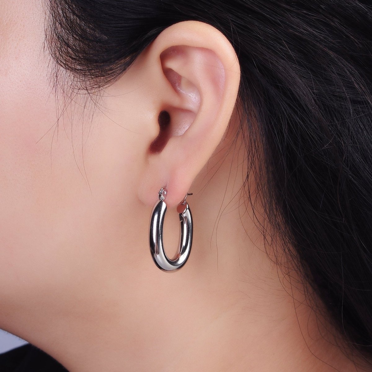 Stainless Steel 28mm Chubby Oblong Latch Hoop Earrings in Gold & Silver | AE210 AE211 - DLUXCA