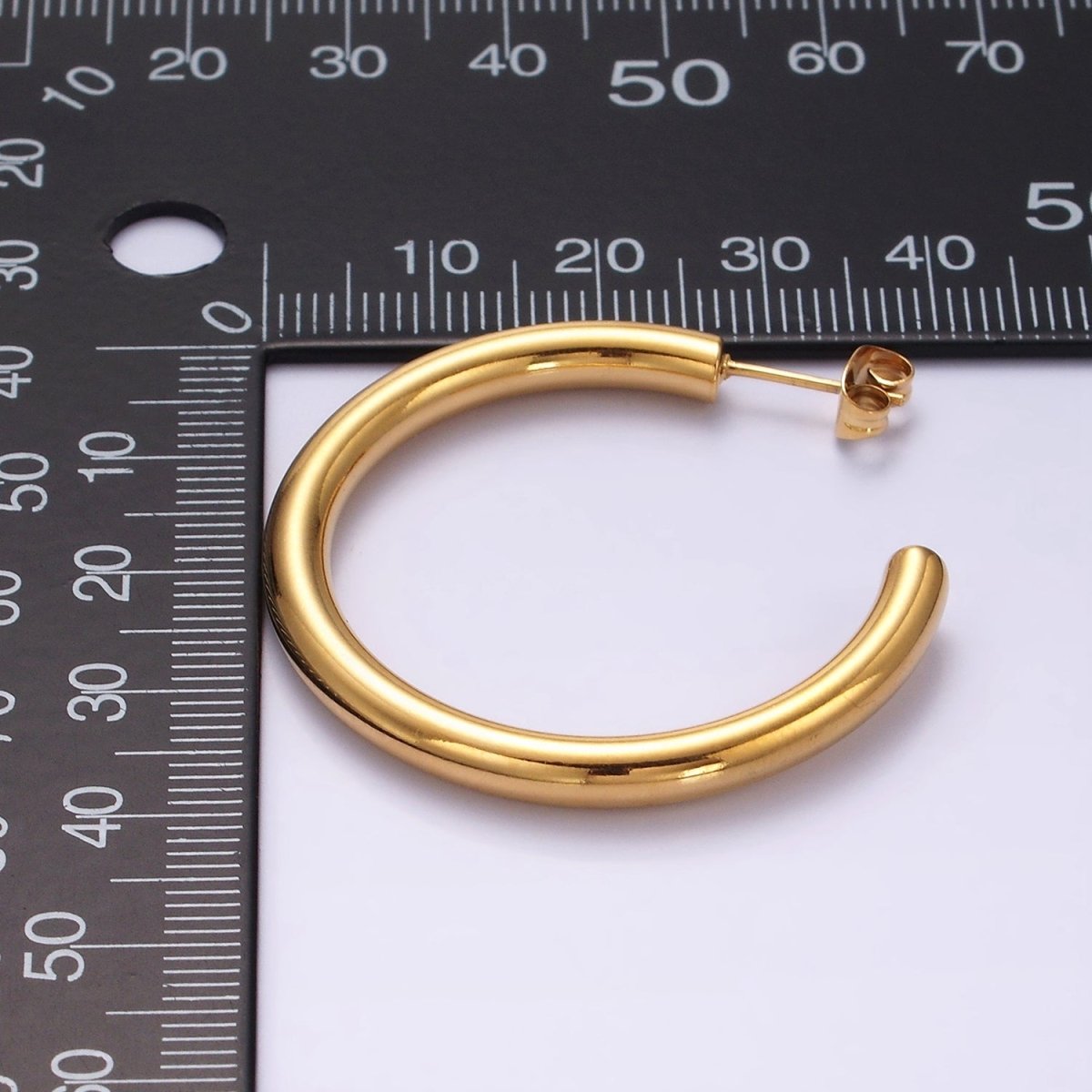Stainless Steel 30mm, 35mm, 40mm Minimalist C-Shaped Hoop Earrings in Gold & Silver | AE223 - AE228 - DLUXCA
