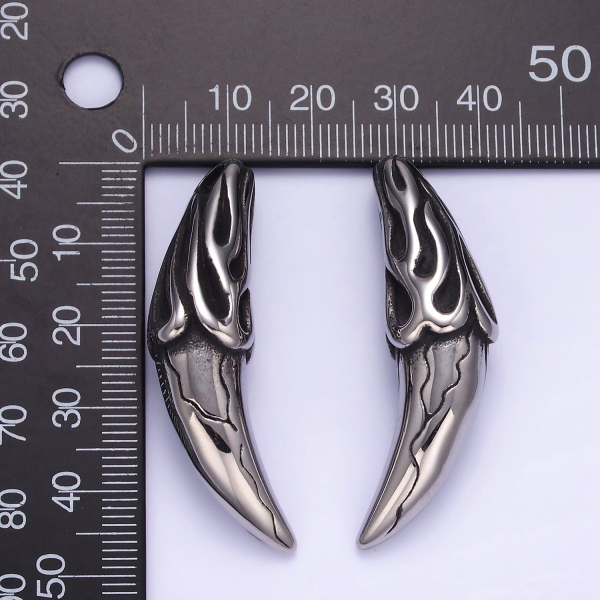 Stainless Steel 45mm Edged Flame Tusk Charm | P944 - DLUXCA