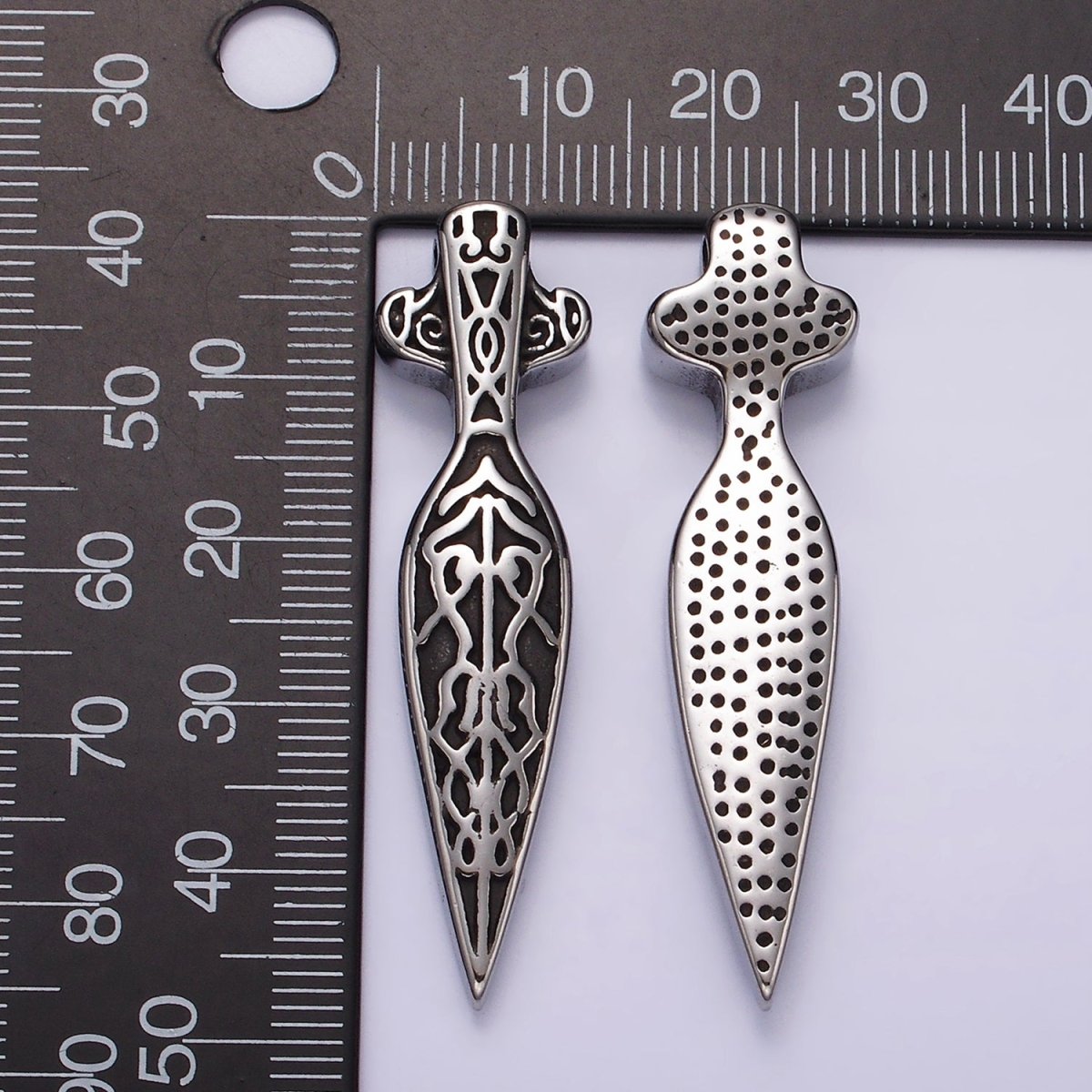 Stainless Steel 47mm Artisan Sword Dagger Knife Weapon Pendant | P1362 - DLUXCA