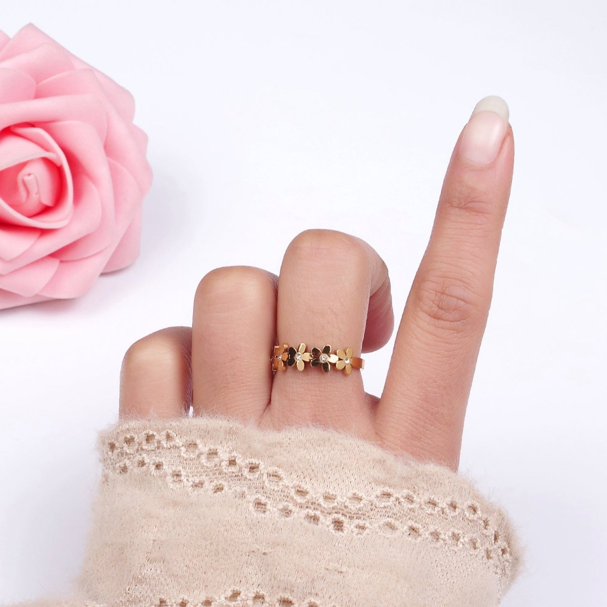 Stainless Steel CZ Multiple Flower Lined Adjustable Ring | O1303 - DLUXCA