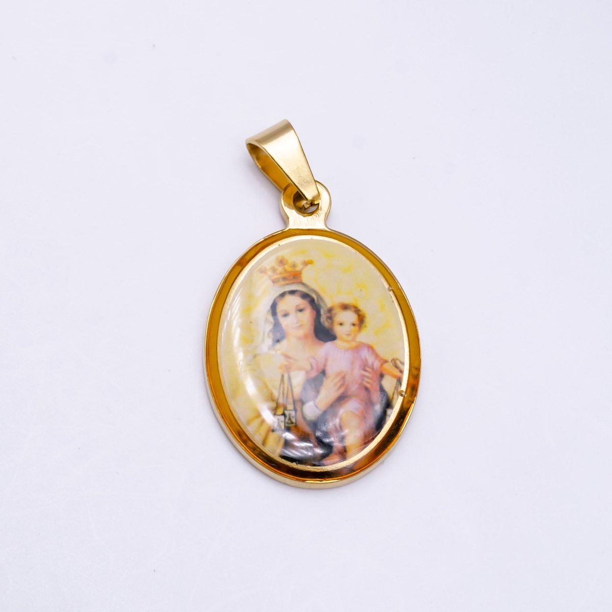 Stainless Steel Mary Lady Guadalupe Baby Jesus Portrait Picture Oval Pendant in Gold & Silver | P863 P864 - DLUXCA