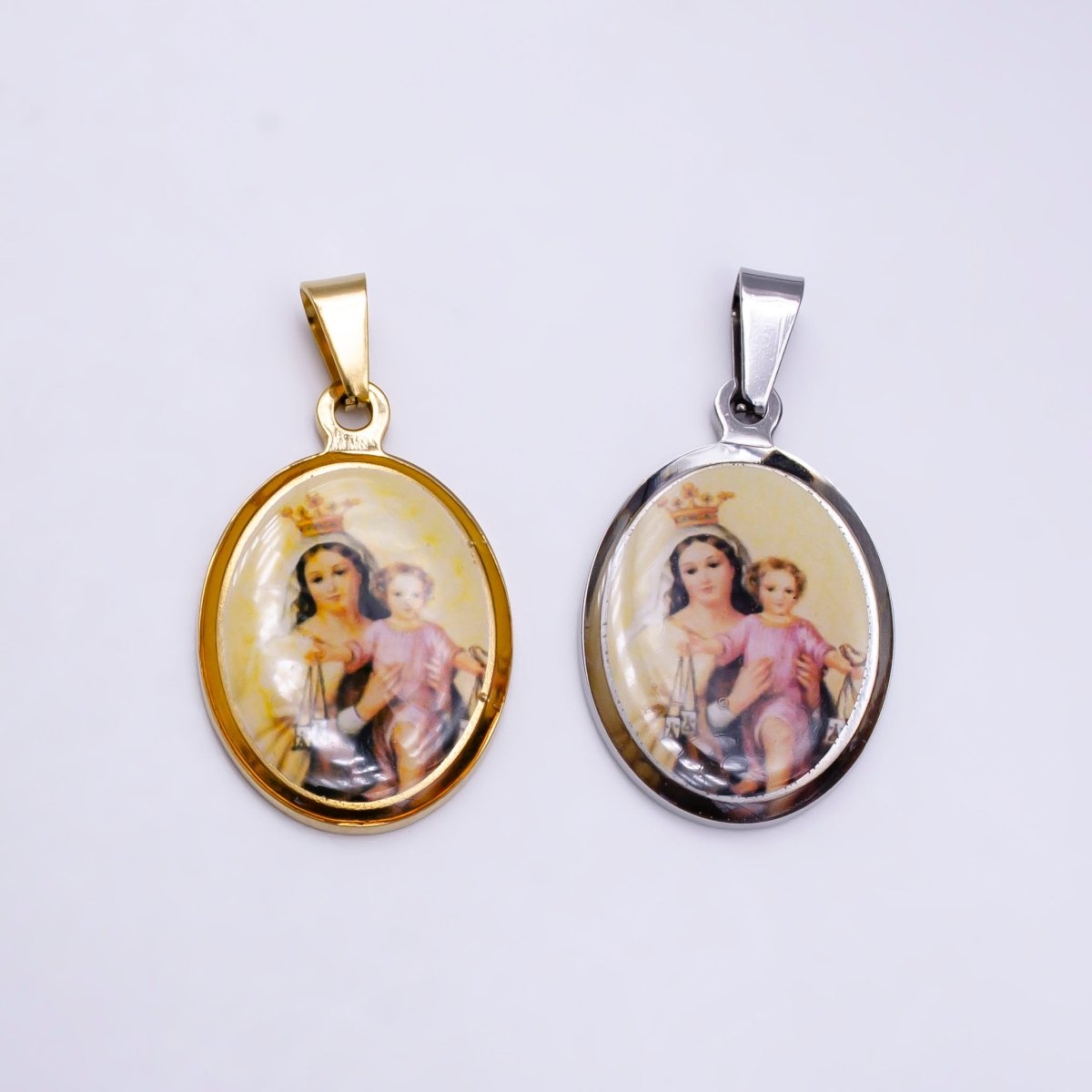 Stainless Steel Mary Lady Guadalupe Baby Jesus Portrait Picture Oval Pendant in Gold & Silver | P863 P864 - DLUXCA