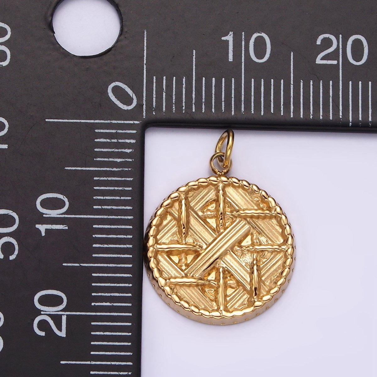 Stainless Steel Rattan Geometric Braided Round Charm in Gold & Silver | P1292 P1293 - DLUXCA