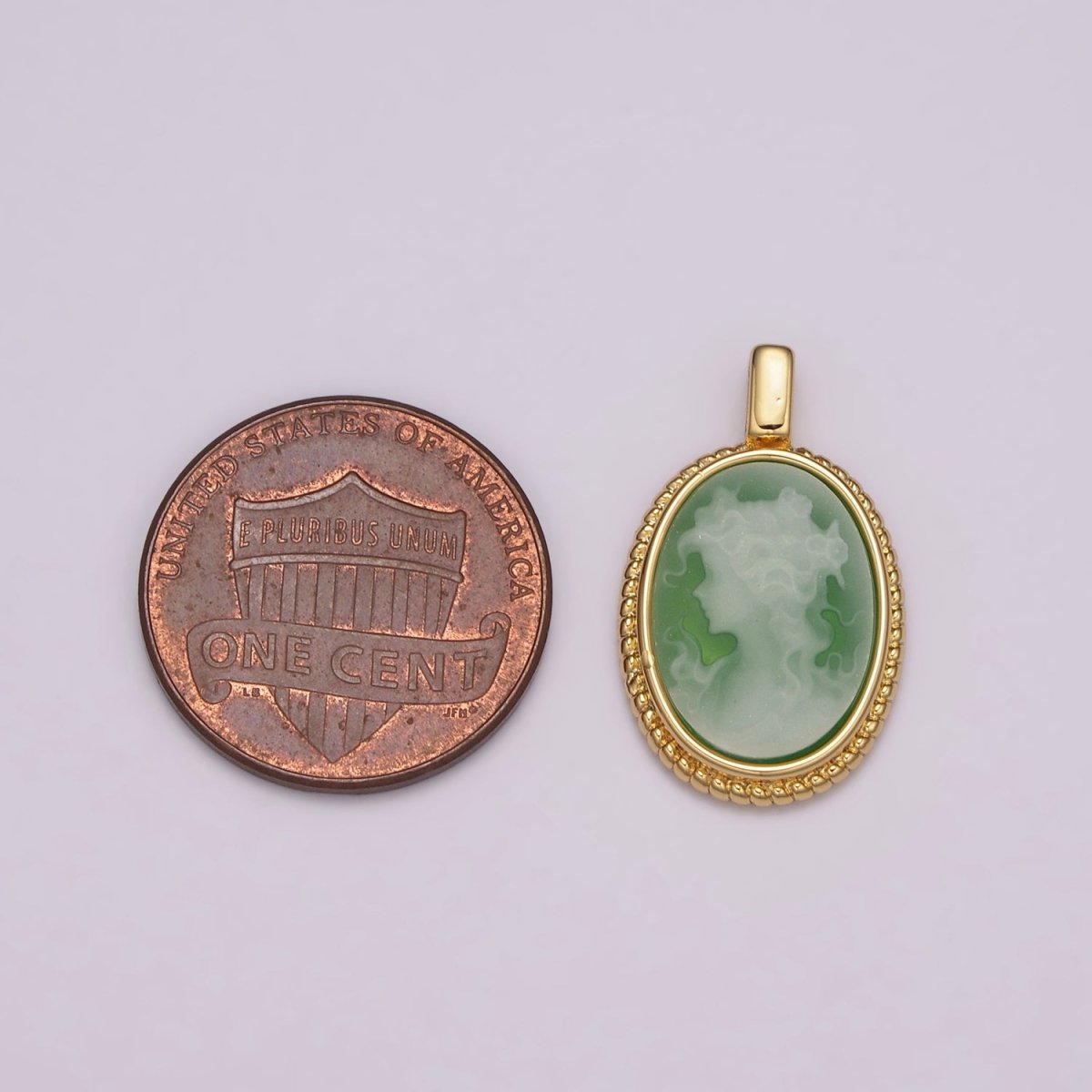 The Agate Cameo Pendant Green Agate Victorian Oval Jewelry Inspired for Necklace Medallion N-483 - DLUXCA