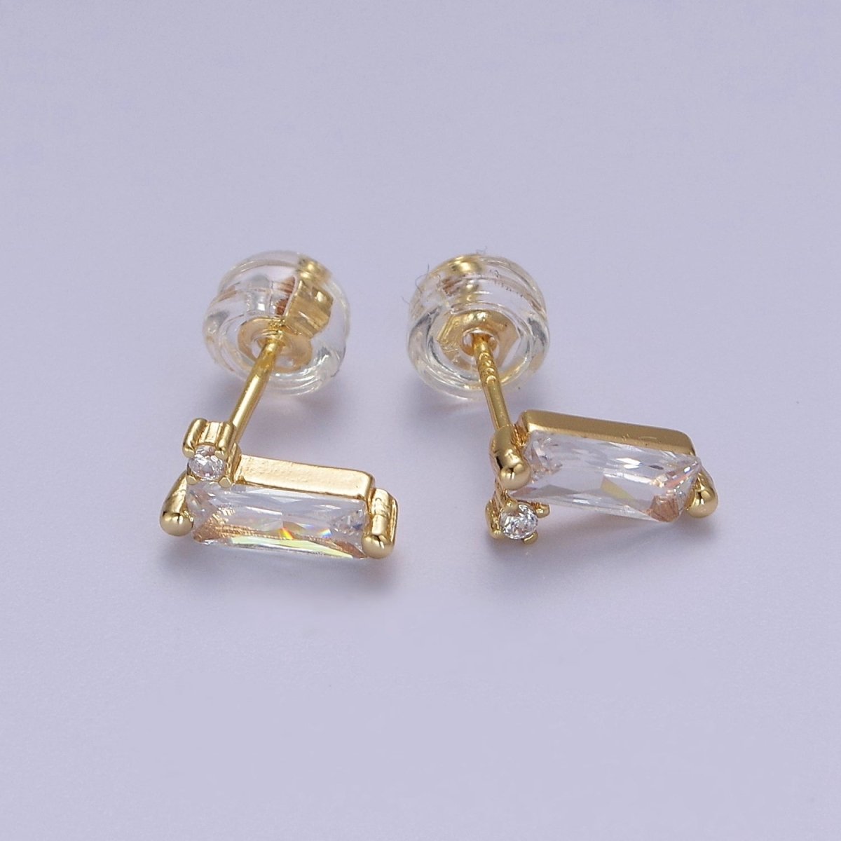 Tiny Clear Baguette cartilage stud earrings Small stud earring, helix stud, tragus stud, conch earring, rectangle cz earring V-101 - DLUXCA